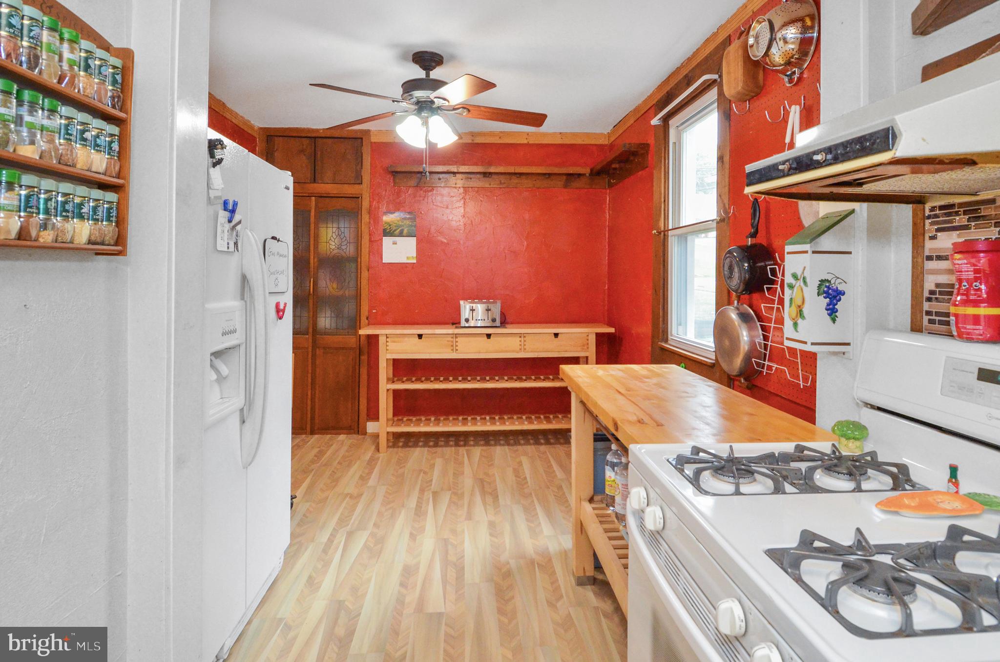 ROSEDALE GARDENS - Residential