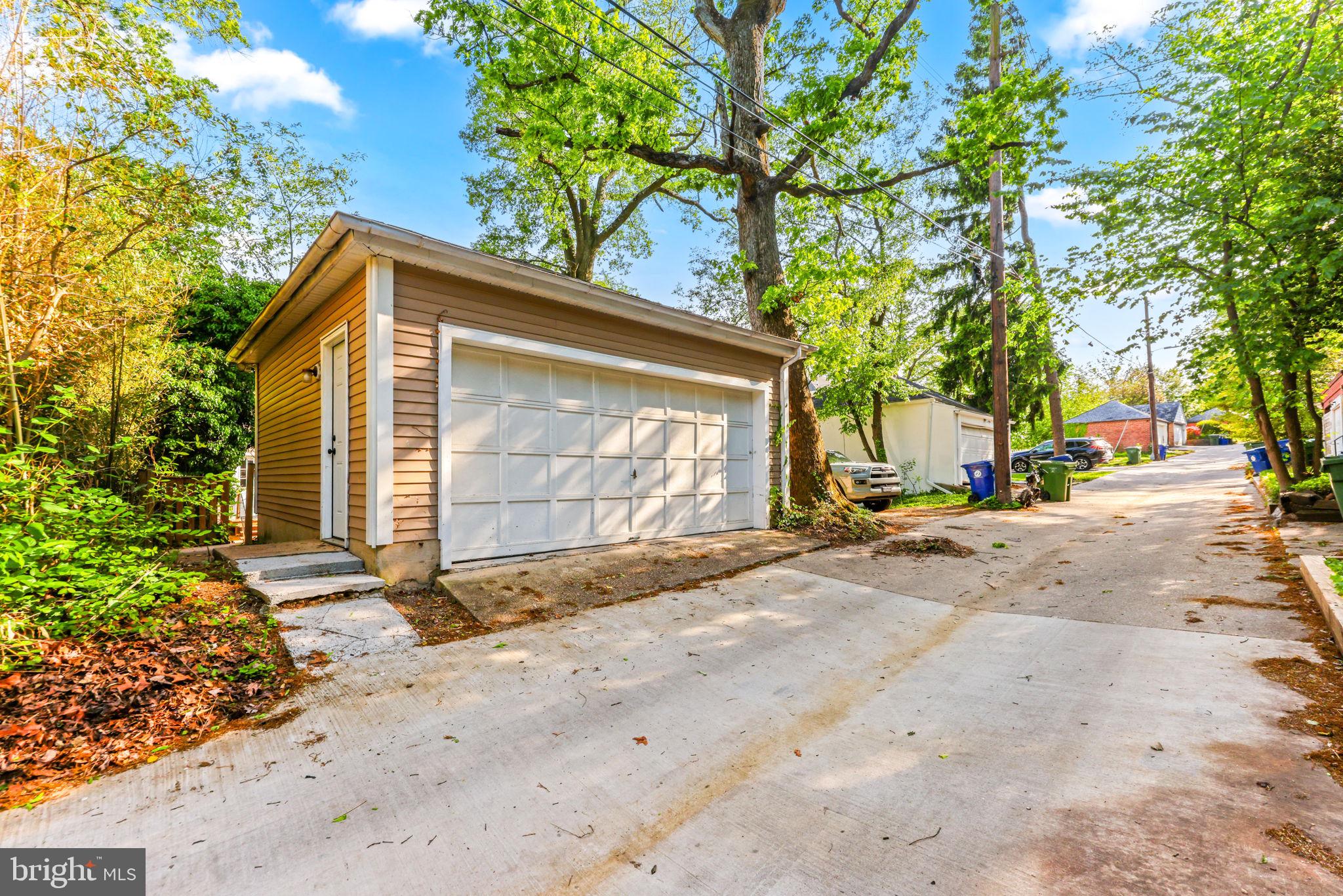NORTHWOOD HISTORIC DISTRICT - Residential