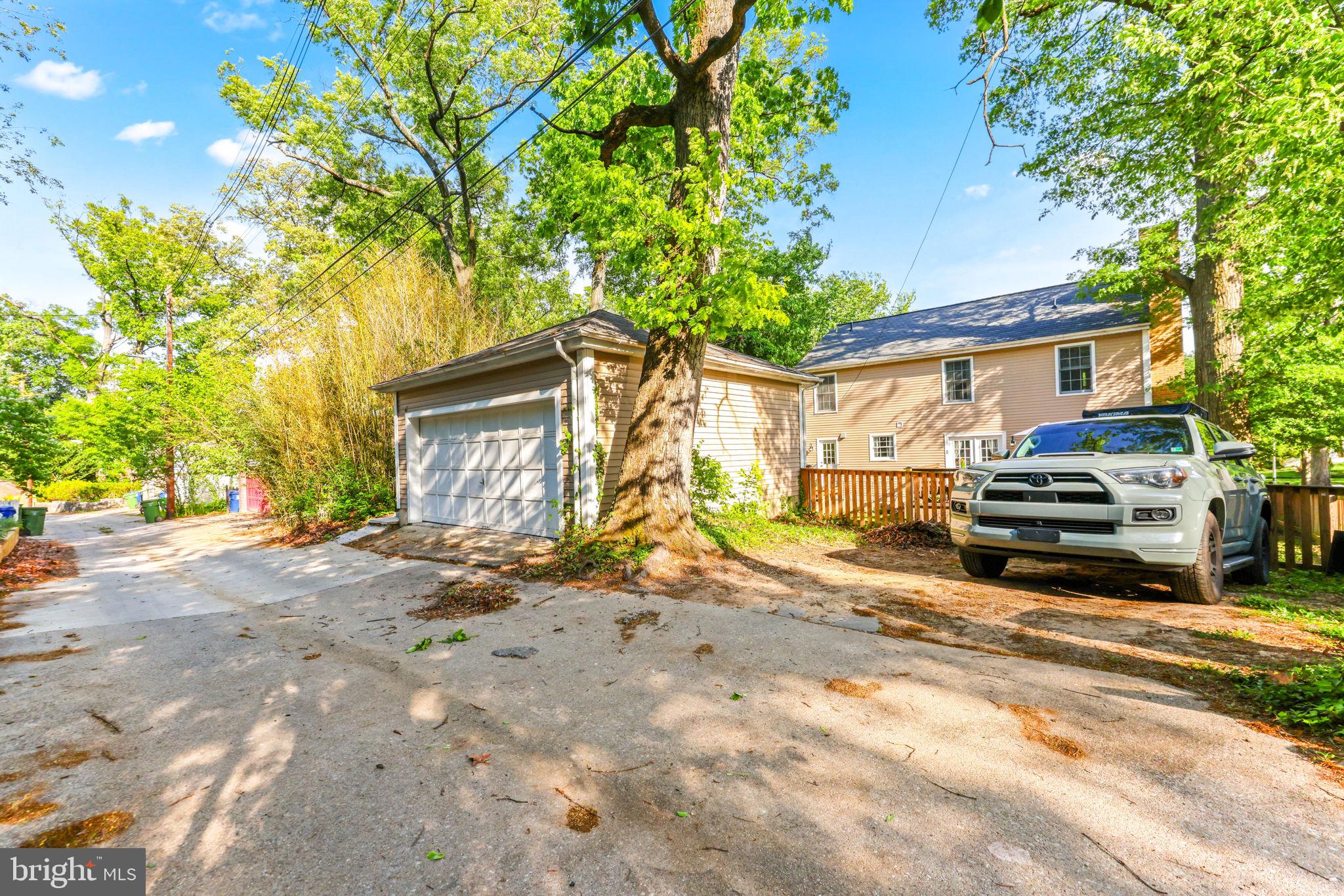 NORTHWOOD HISTORIC DISTRICT - Residential