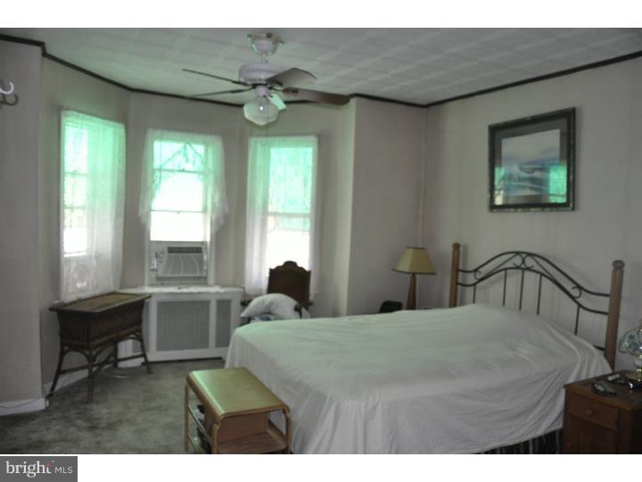 PORT RICHMOND - Residential
