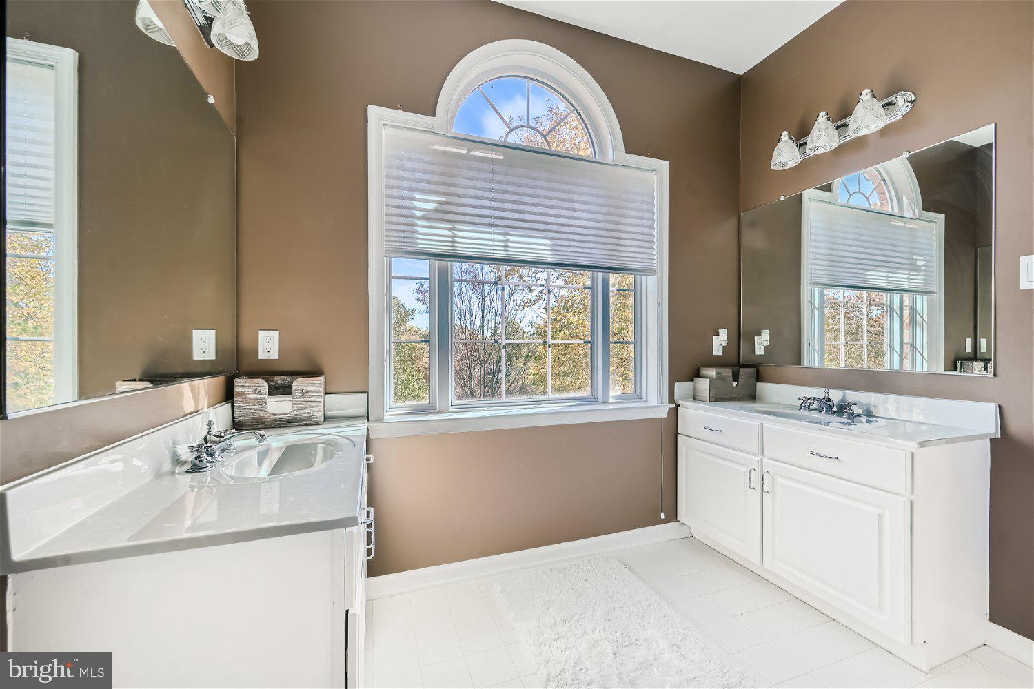 BEAVERBROOK - Residential