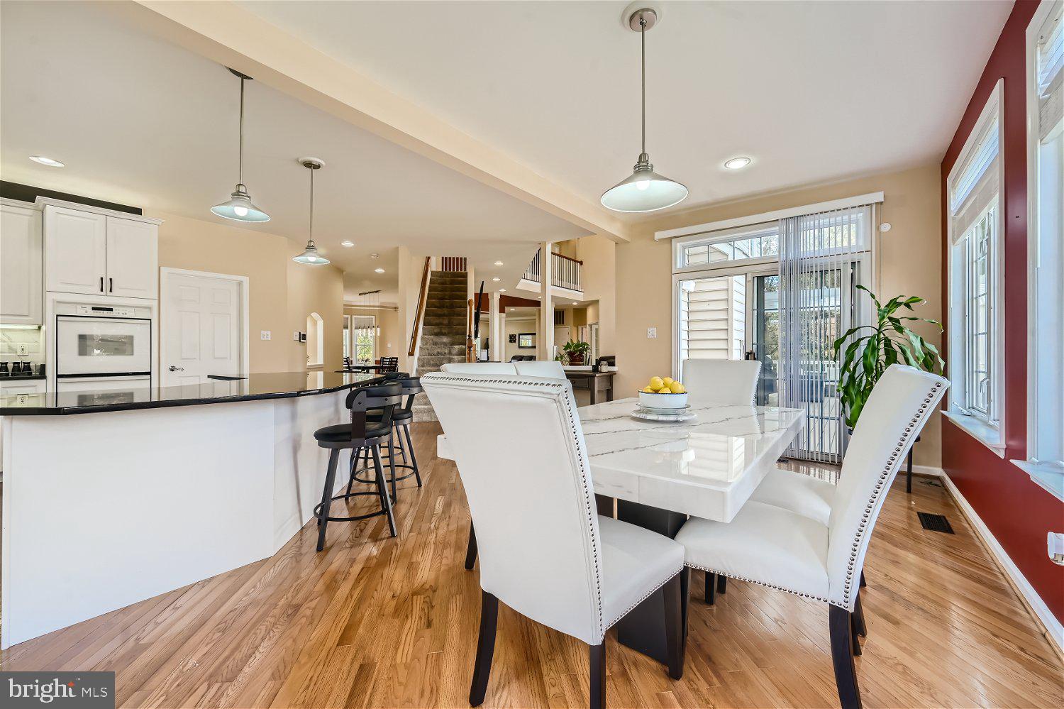 BEAVERBROOK - Residential