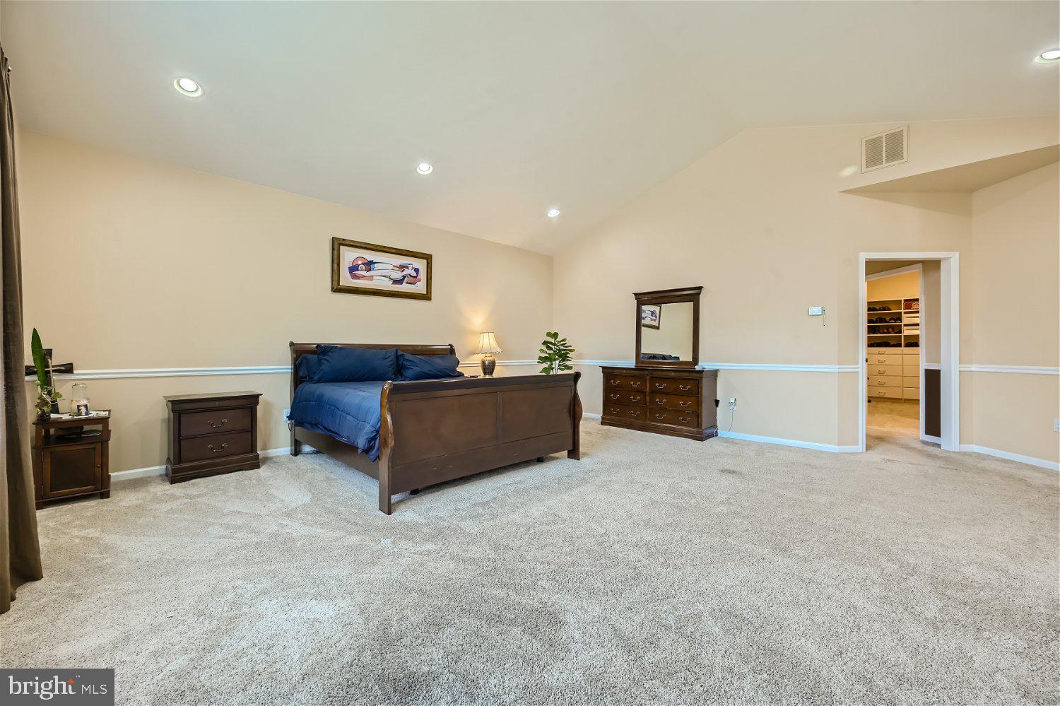 BEAVERBROOK - Residential