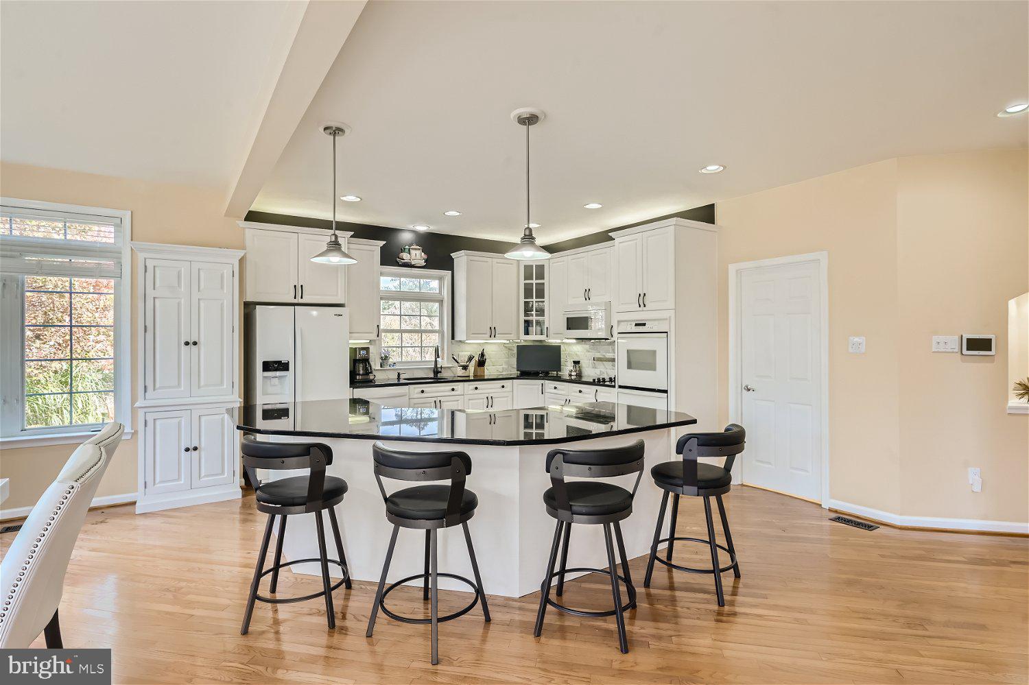 BEAVERBROOK - Residential