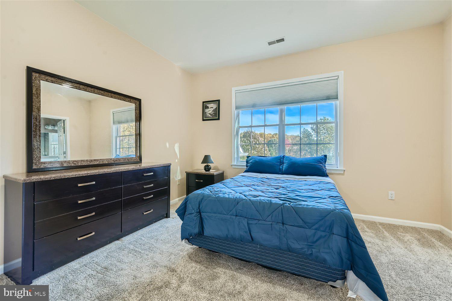 BEAVERBROOK - Residential