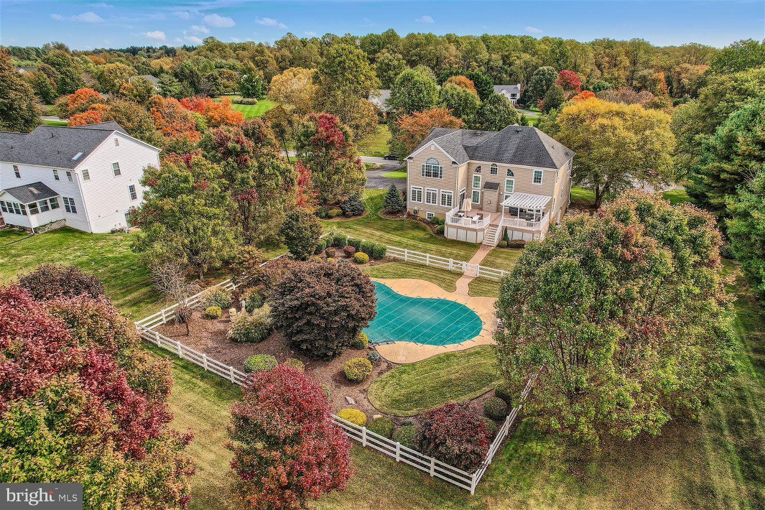 BEAVERBROOK - Residential