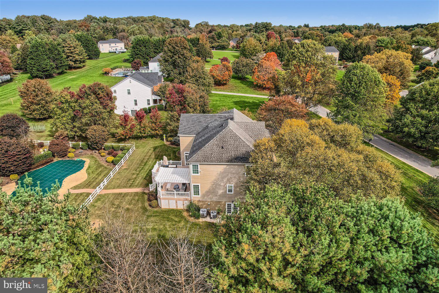 BEAVERBROOK - Residential