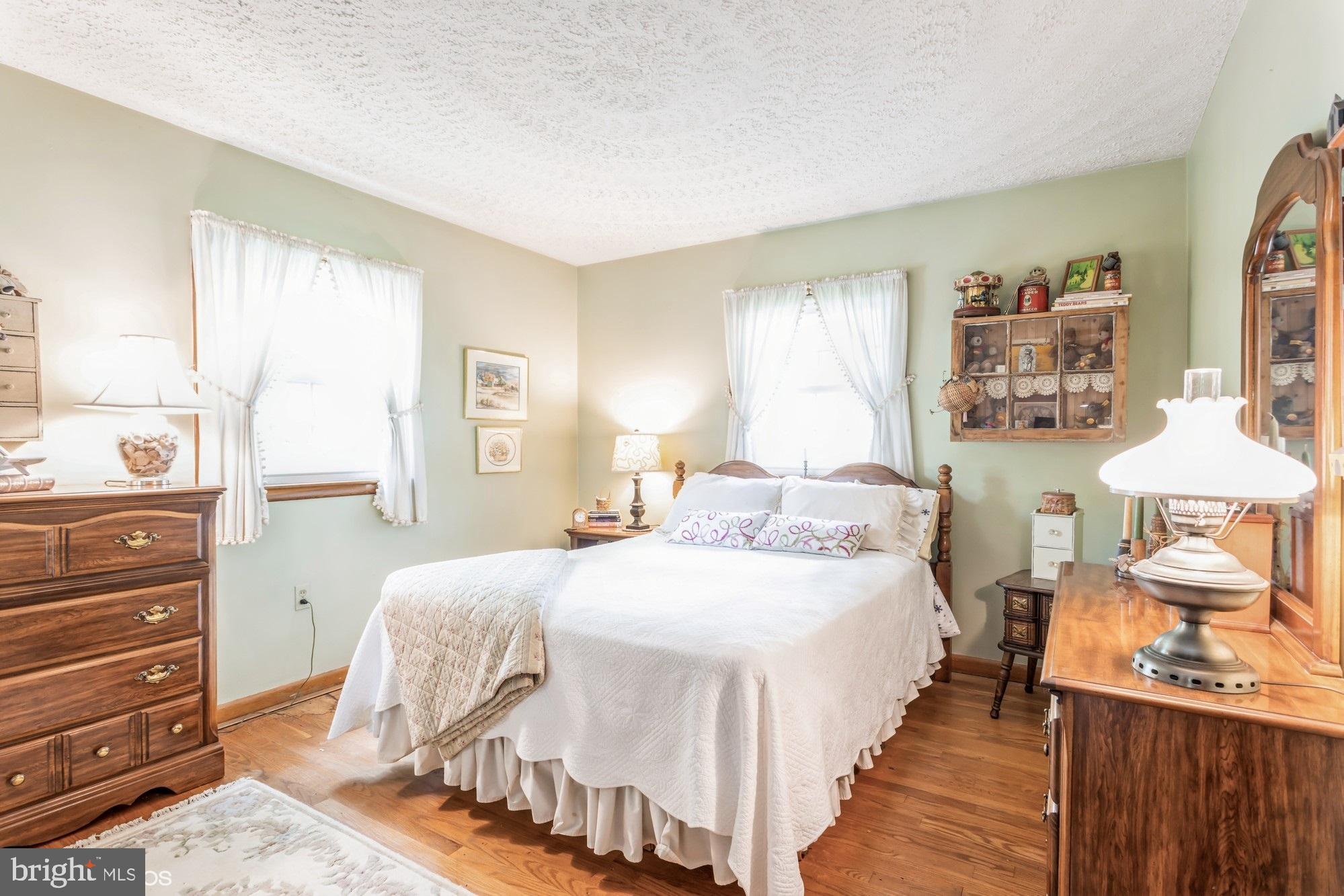 HOWARD PARK - Residential