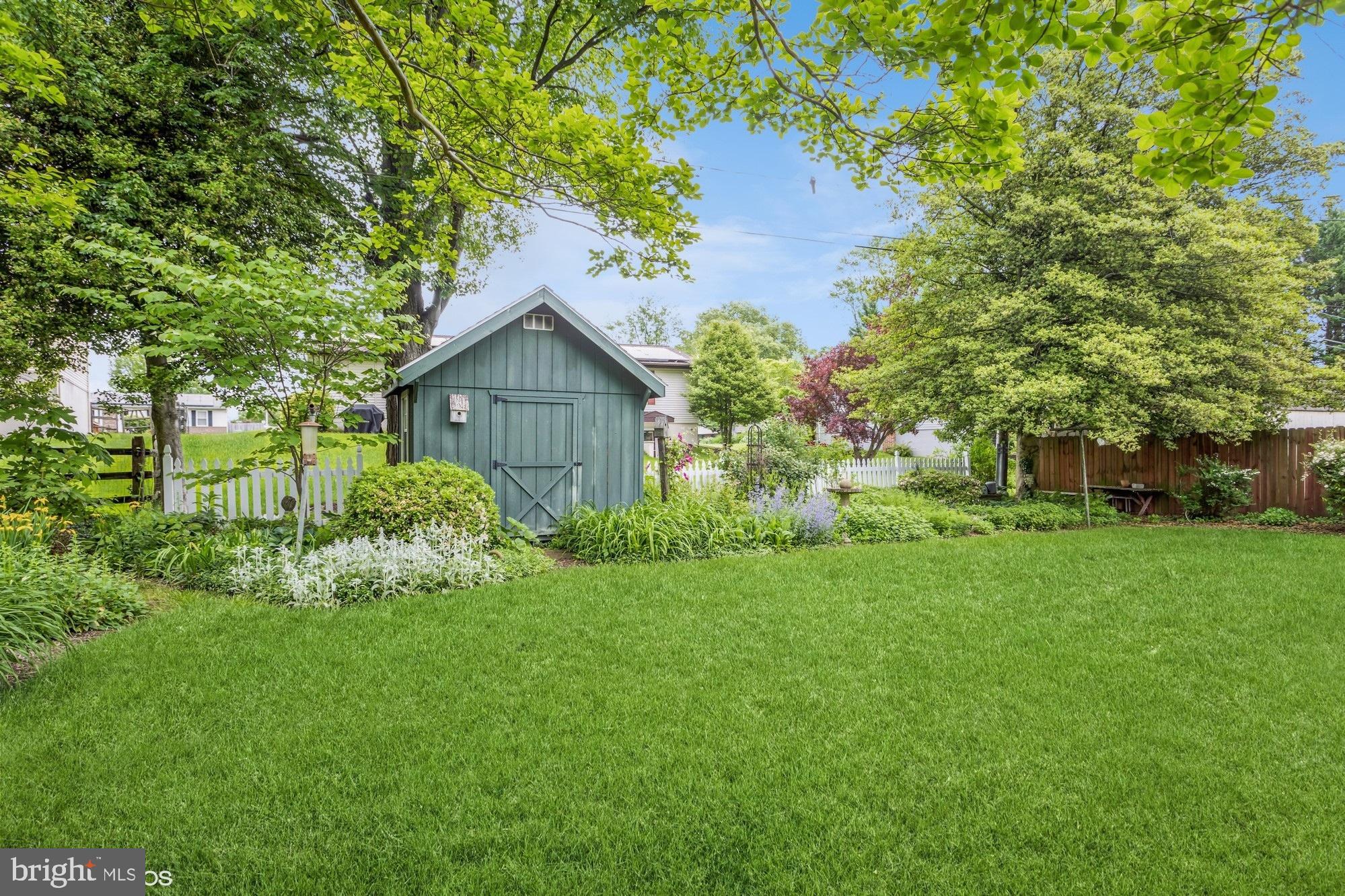 HOWARD PARK - Residential