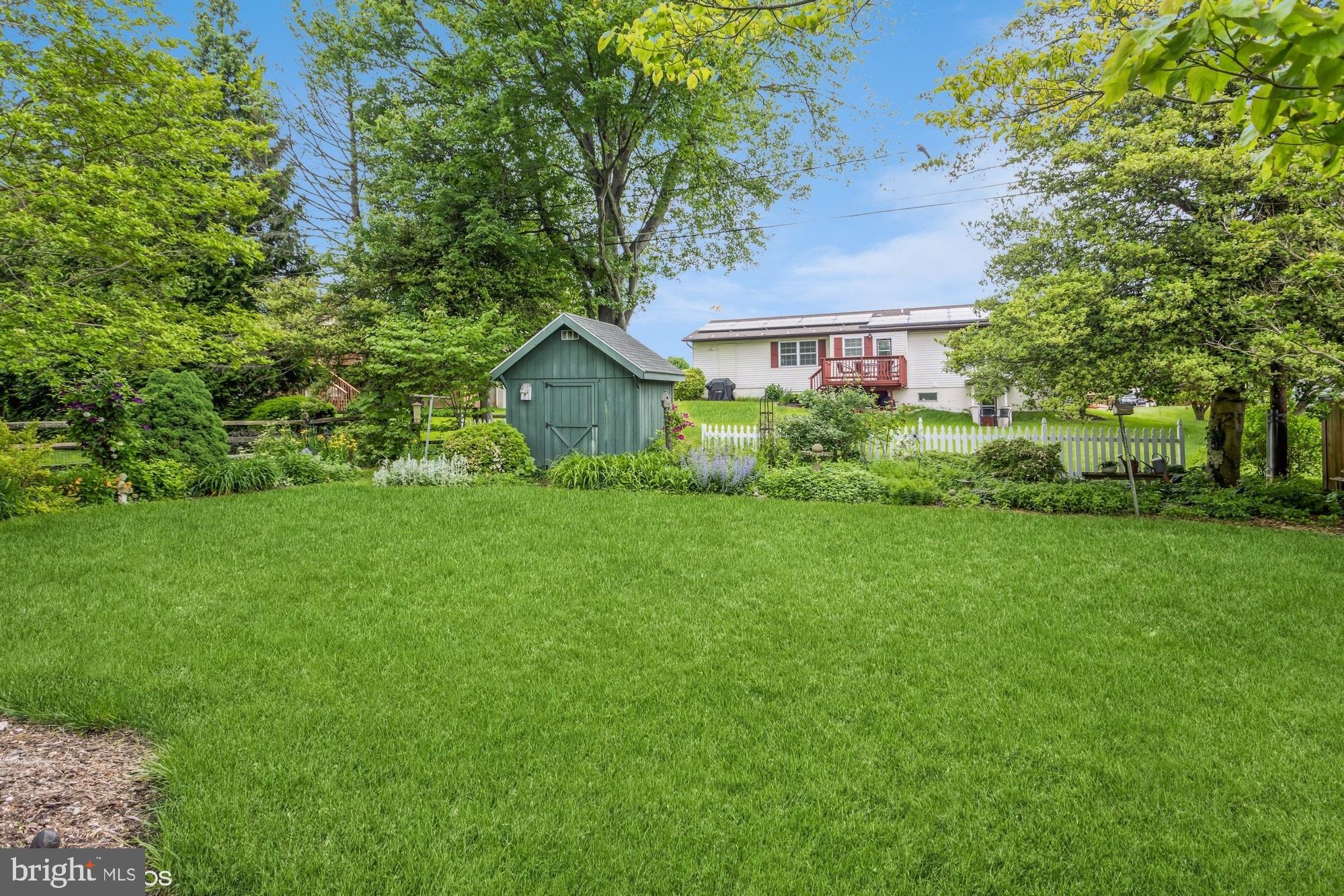 HOWARD PARK - Residential