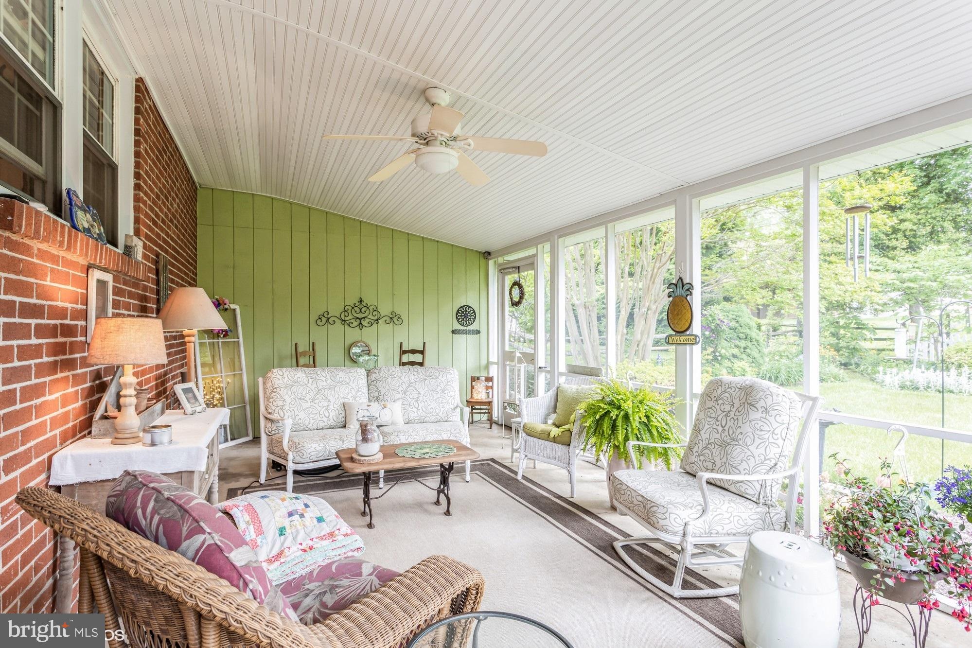 HOWARD PARK - Residential