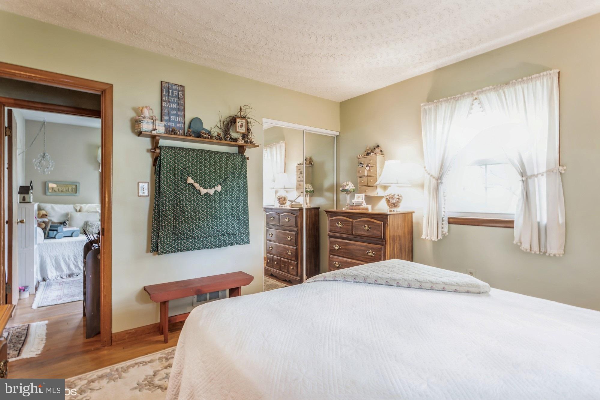 HOWARD PARK - Residential