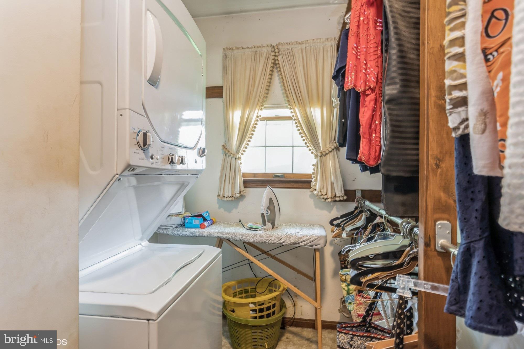 HOWARD PARK - Residential