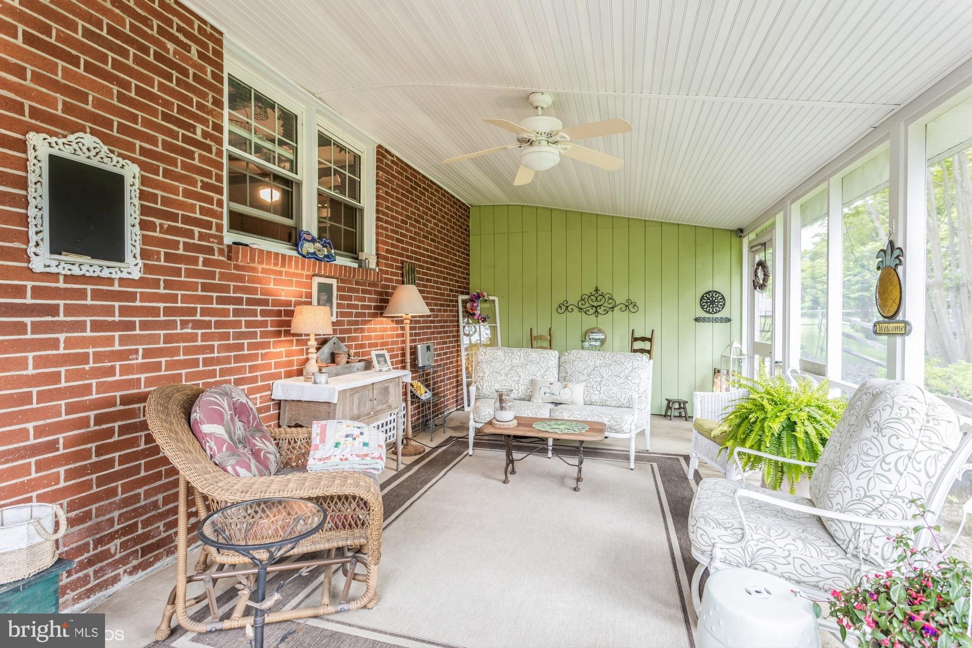 HOWARD PARK - Residential