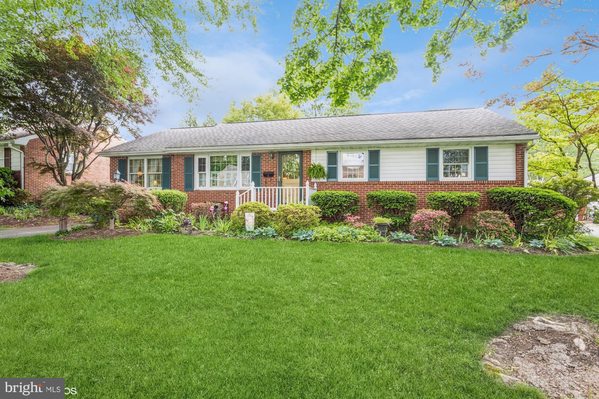 HOWARD PARK - Residential