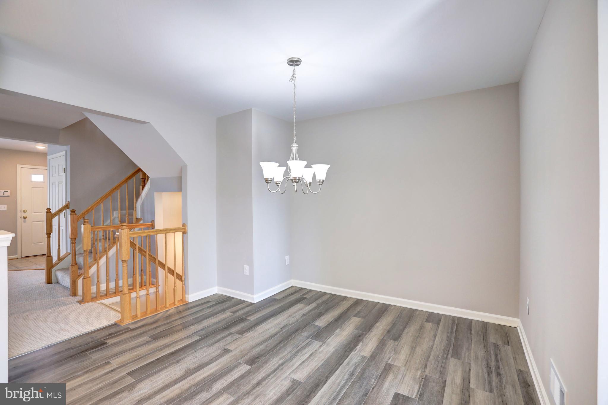 LAKELAND PLACE - Residential