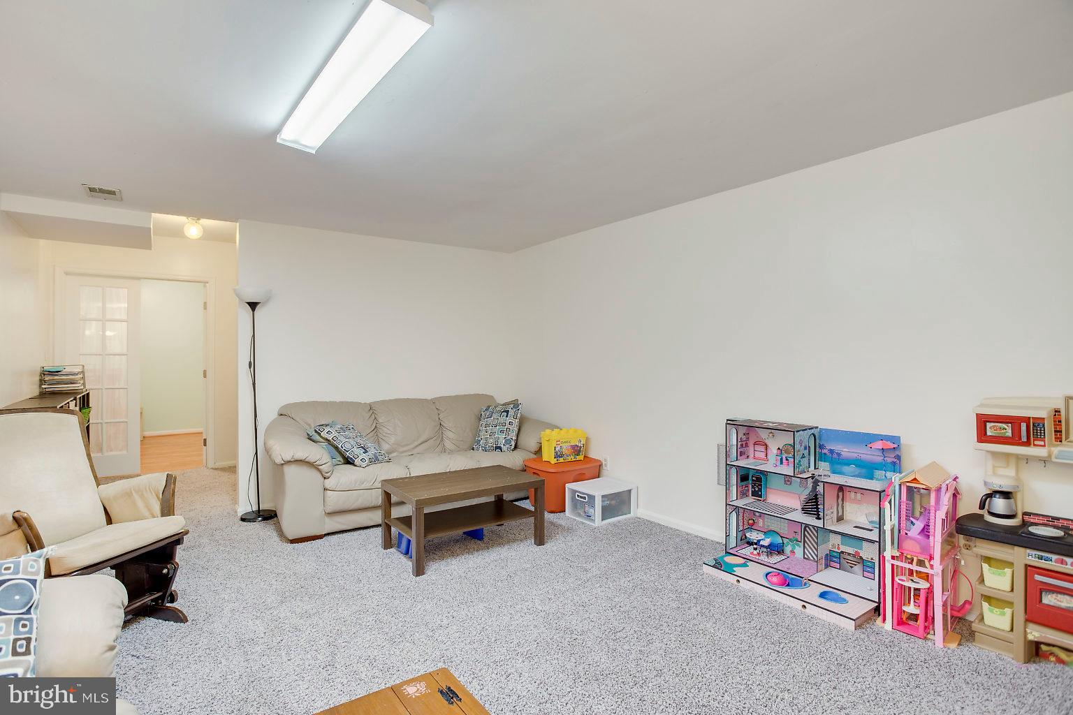 CONSTANT BRANCH - Residential