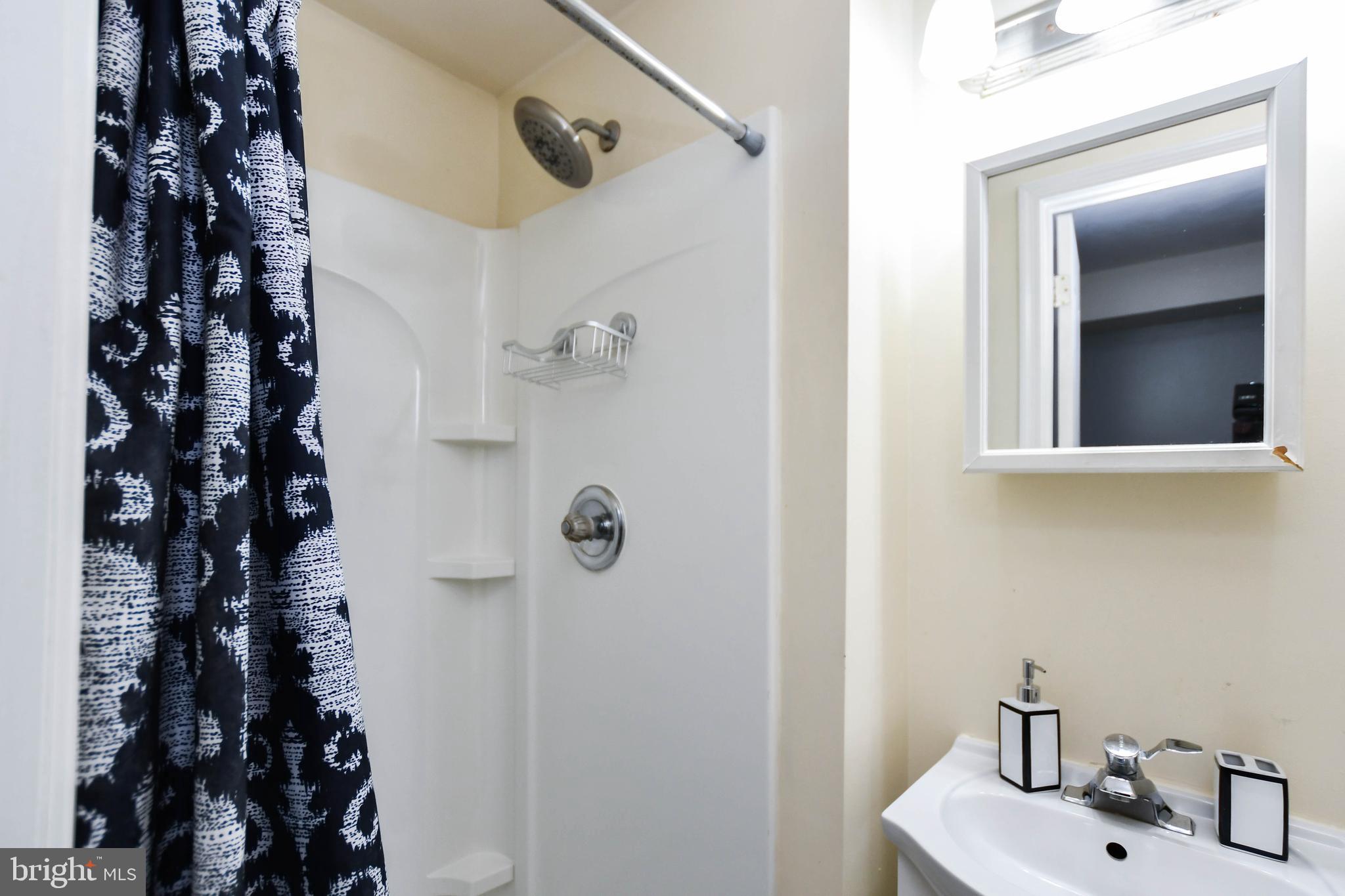 ST CHARLES - CARRINGTON - Residential