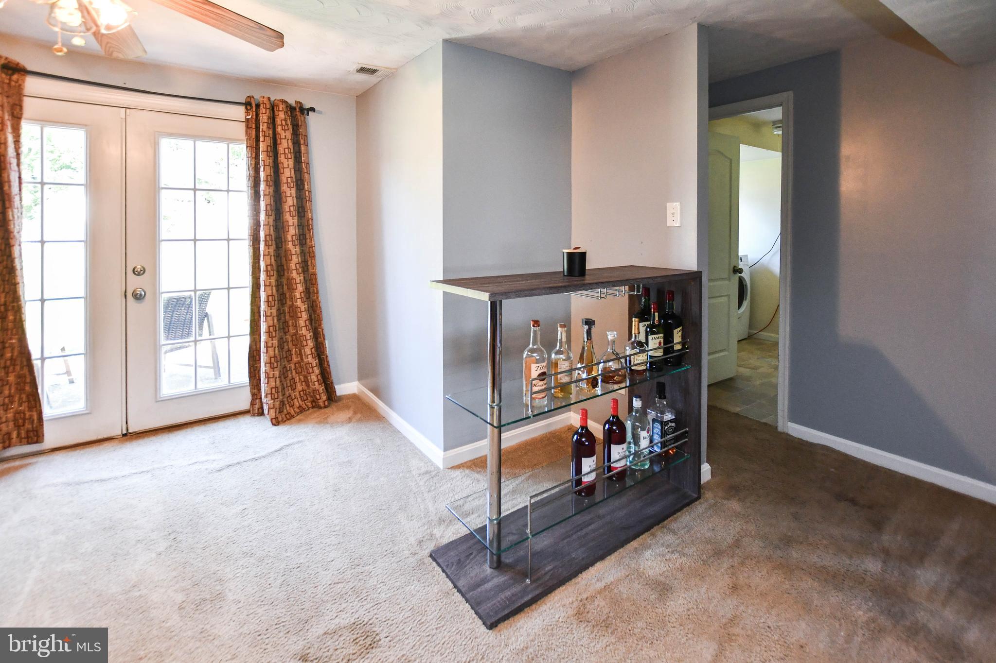 ST CHARLES - CARRINGTON - Residential