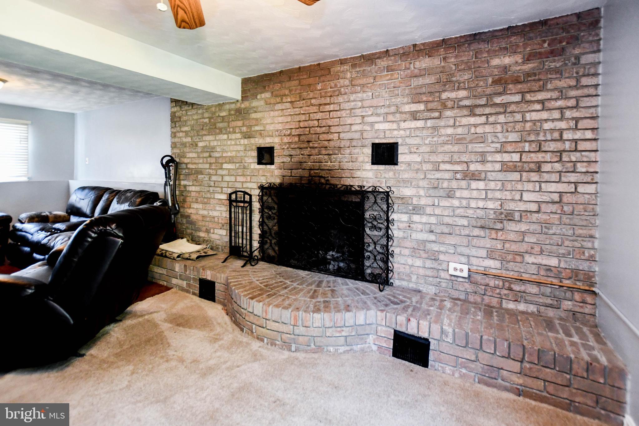 ST CHARLES - CARRINGTON - Residential