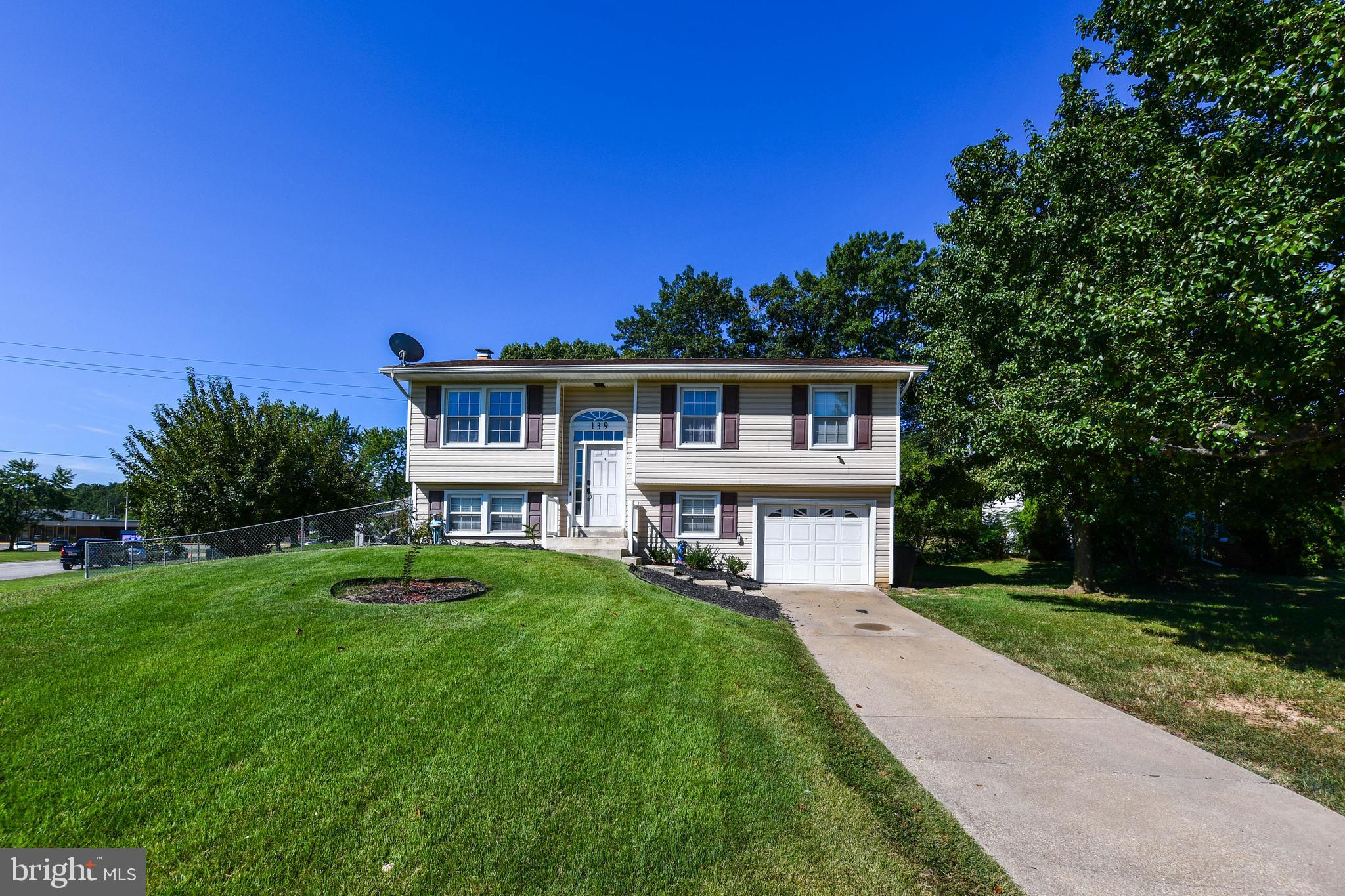 ST CHARLES - CARRINGTON - Residential