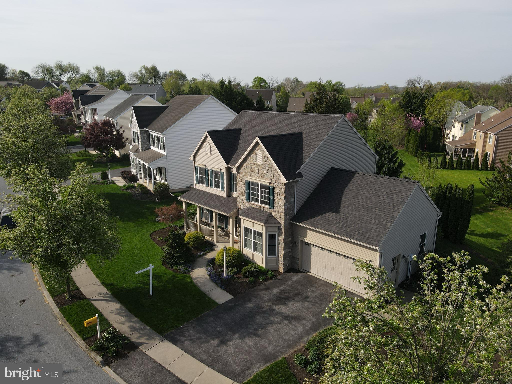 SOUTHPOINT MEADOWS - Residential