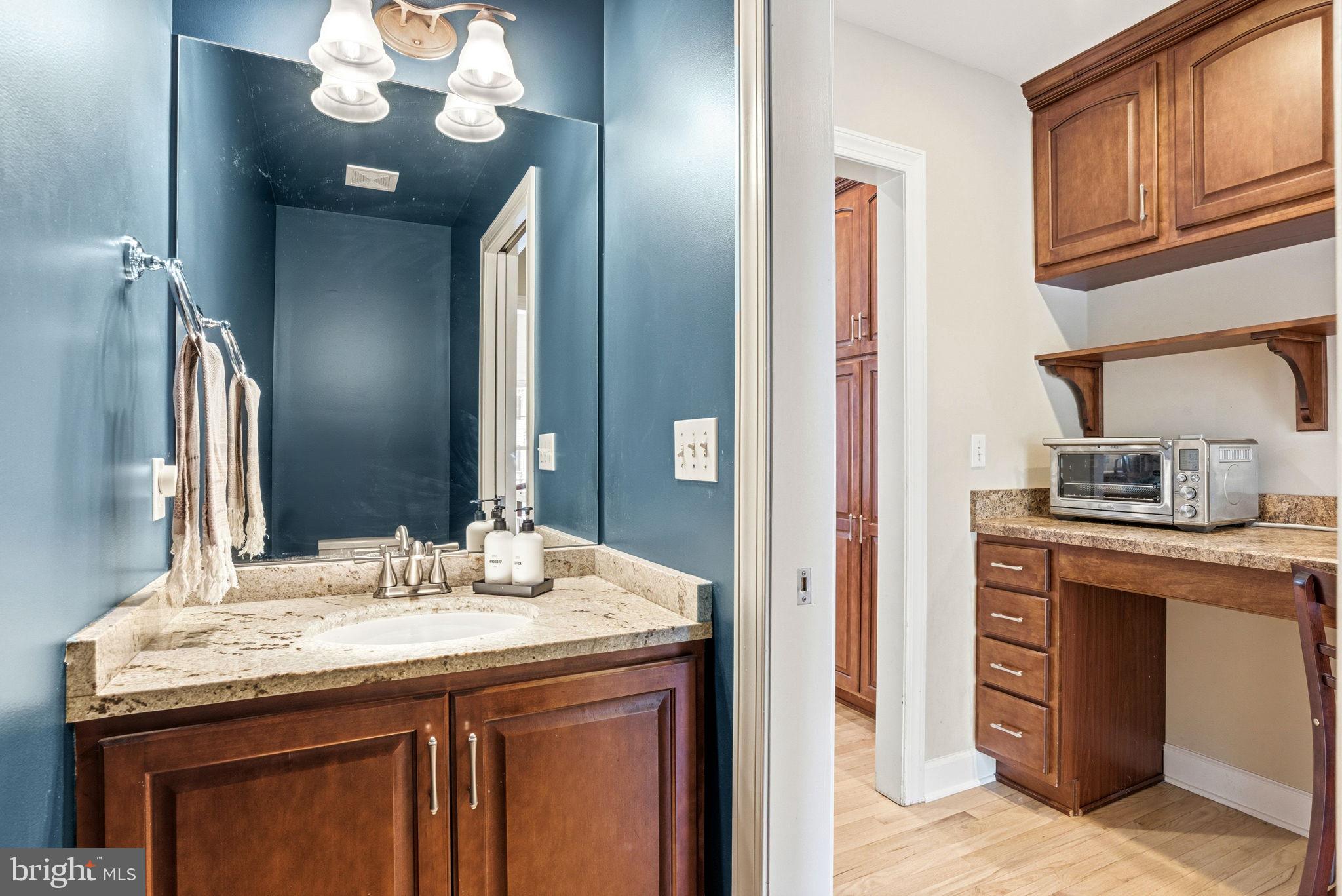 SOUTHPOINT MEADOWS - Residential