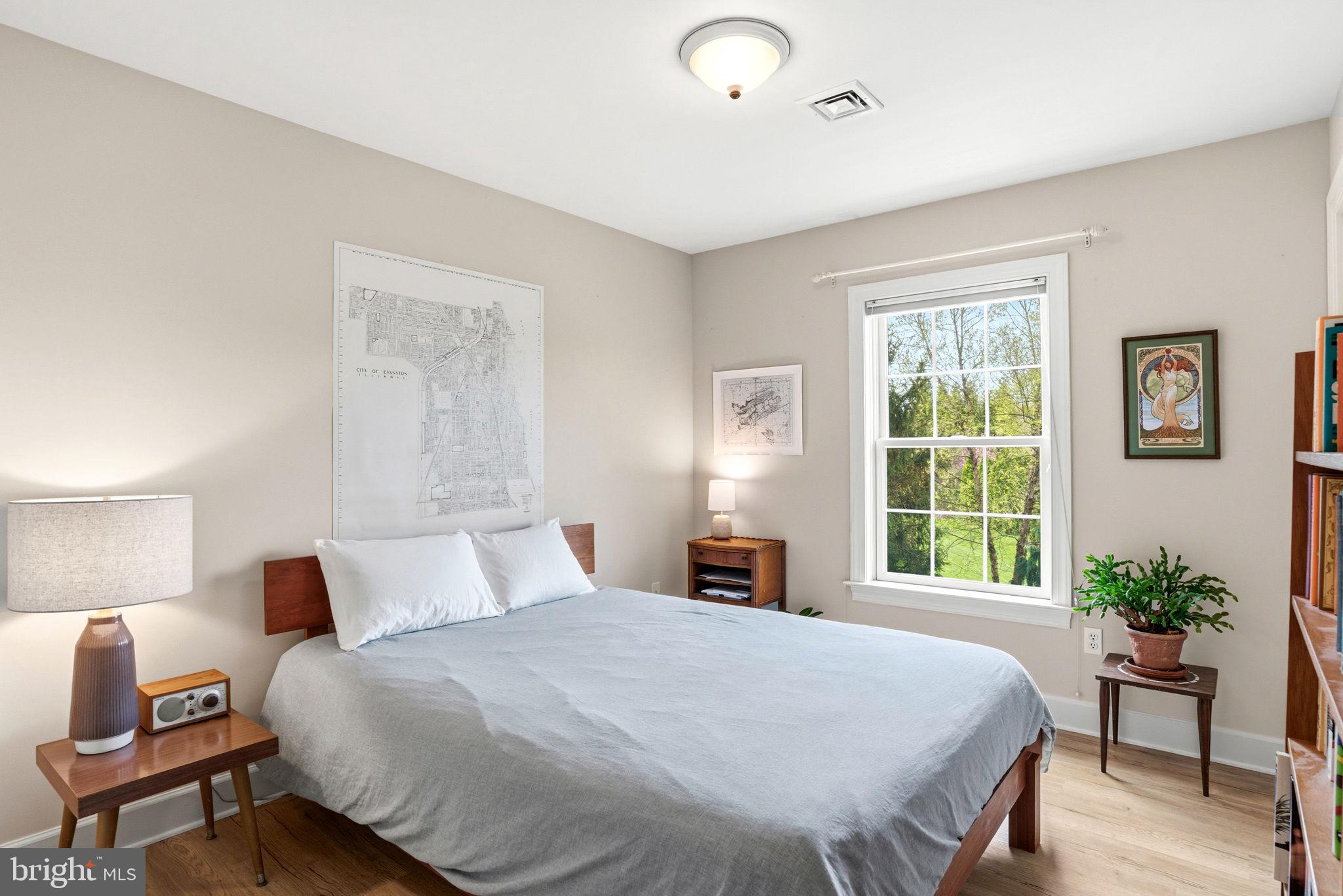 SOUTHPOINT MEADOWS - Residential