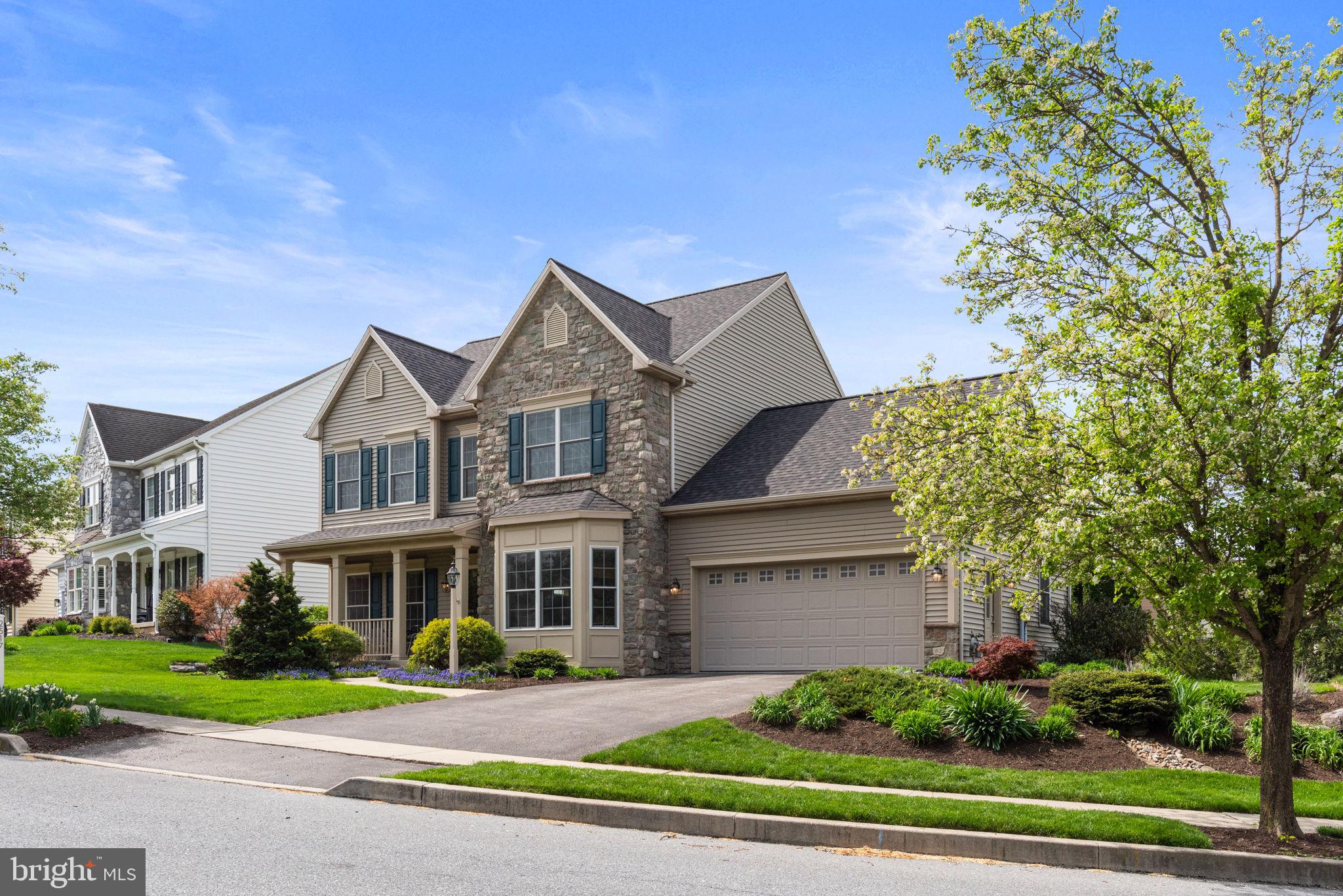 SOUTHPOINT MEADOWS - Residential