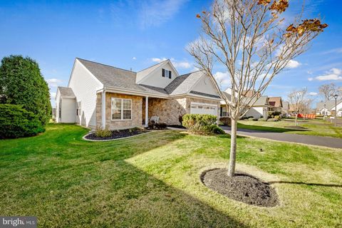 Photo of 407 Maryjoe Way, WARRINGTON, PA 18976 (MLS # PABU2108844)