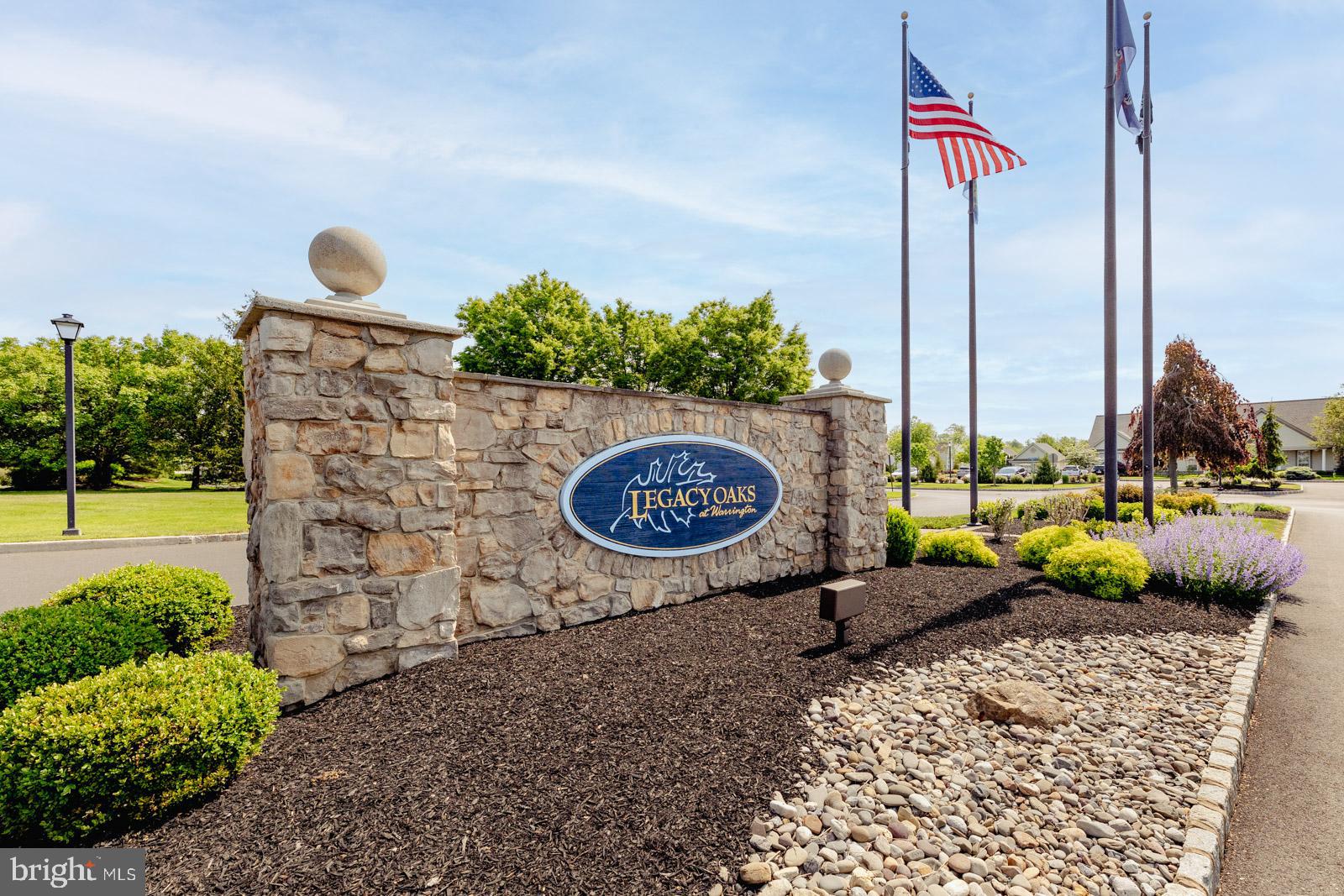 LEGACY OAKS - Residential