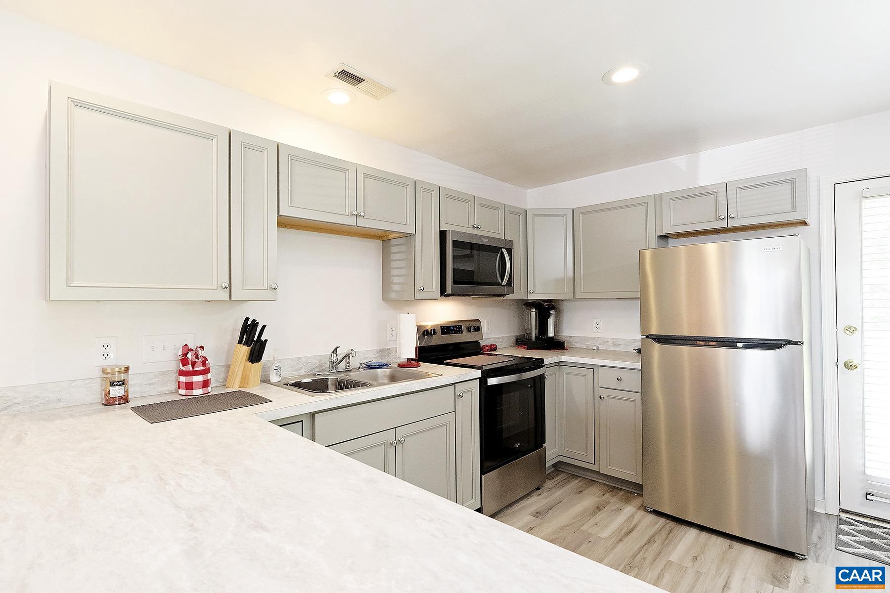 UNKNOWN - Residential Lease