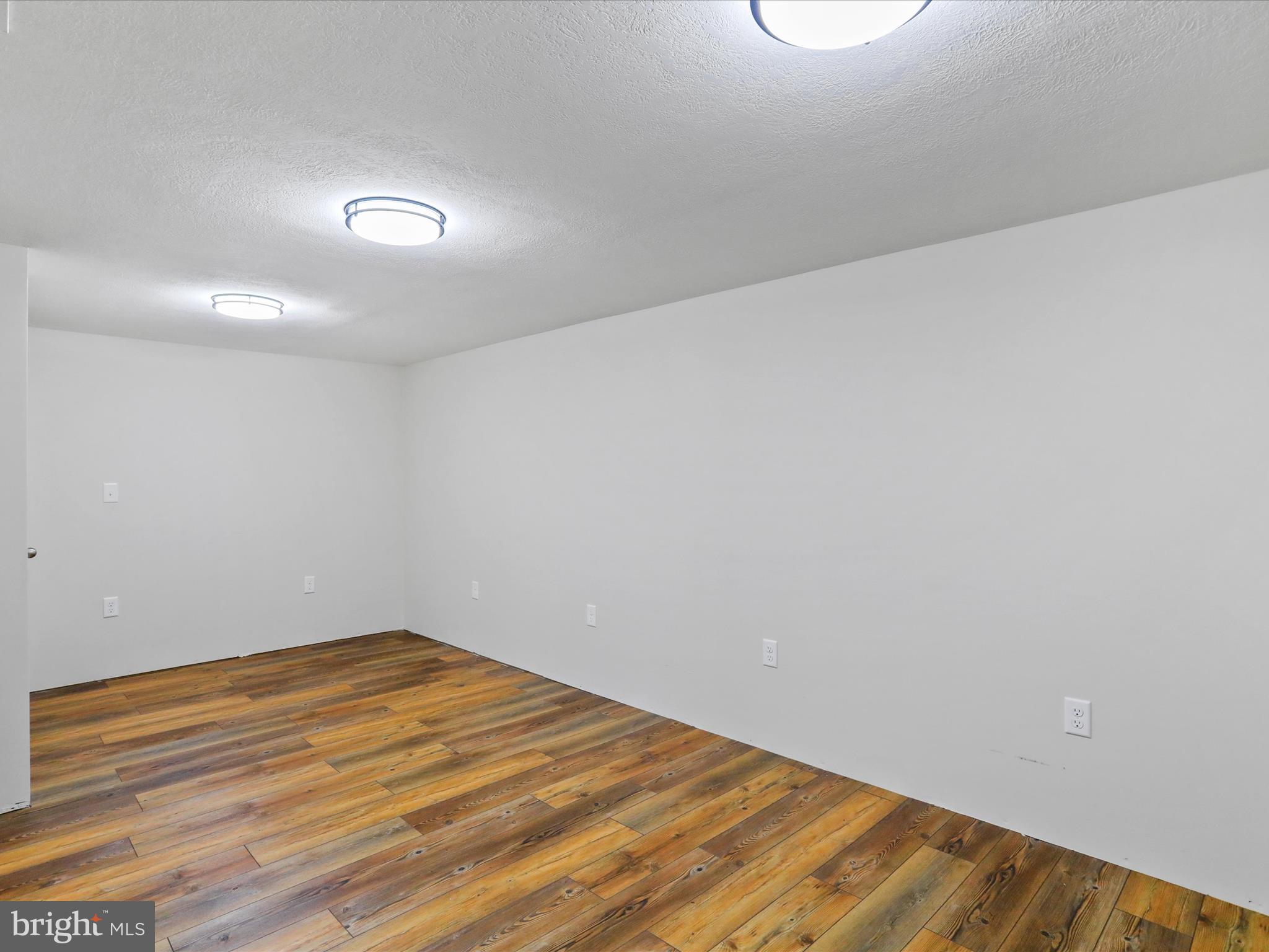 WEST END - Residential