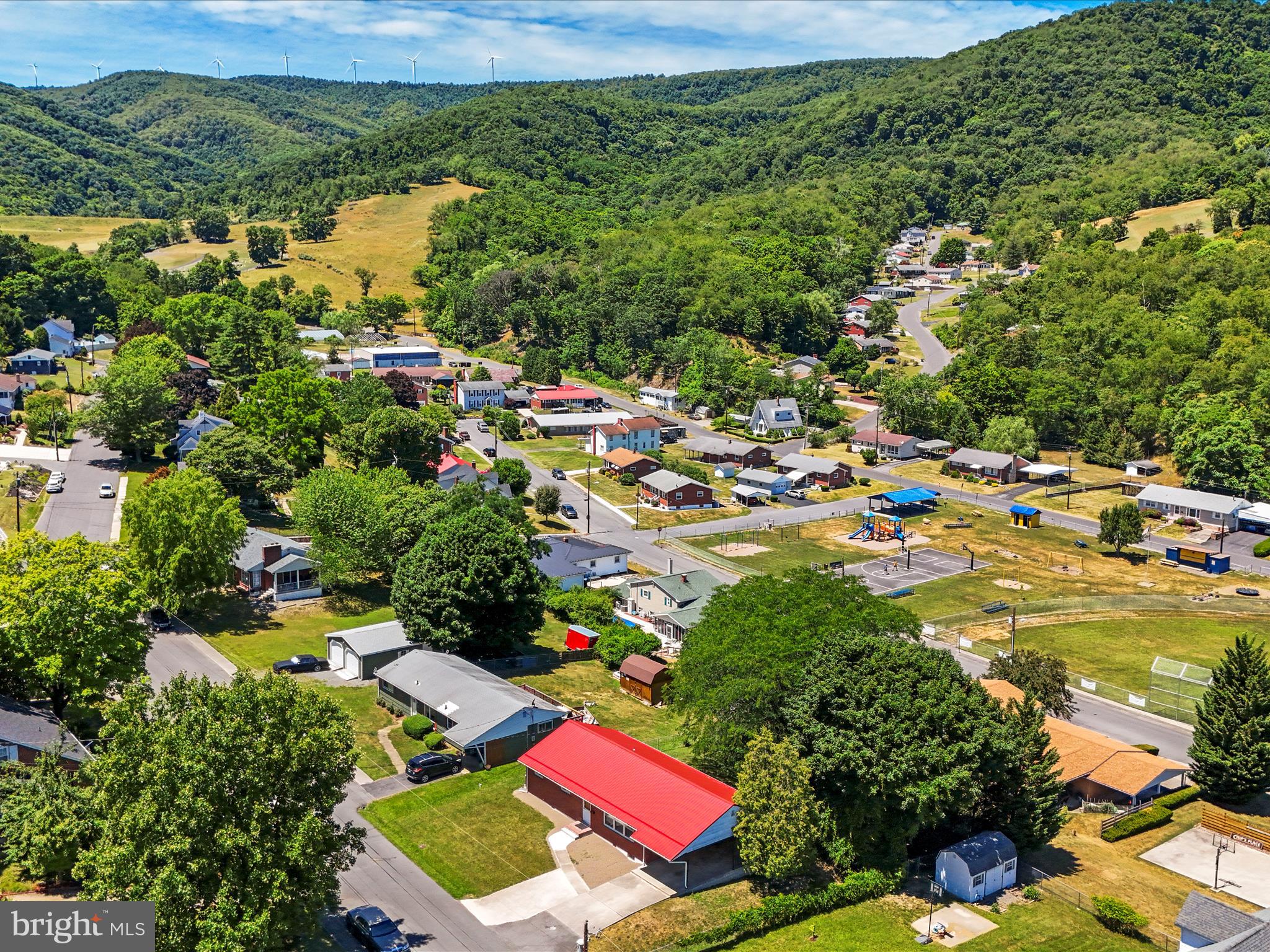 WEST END - Residential