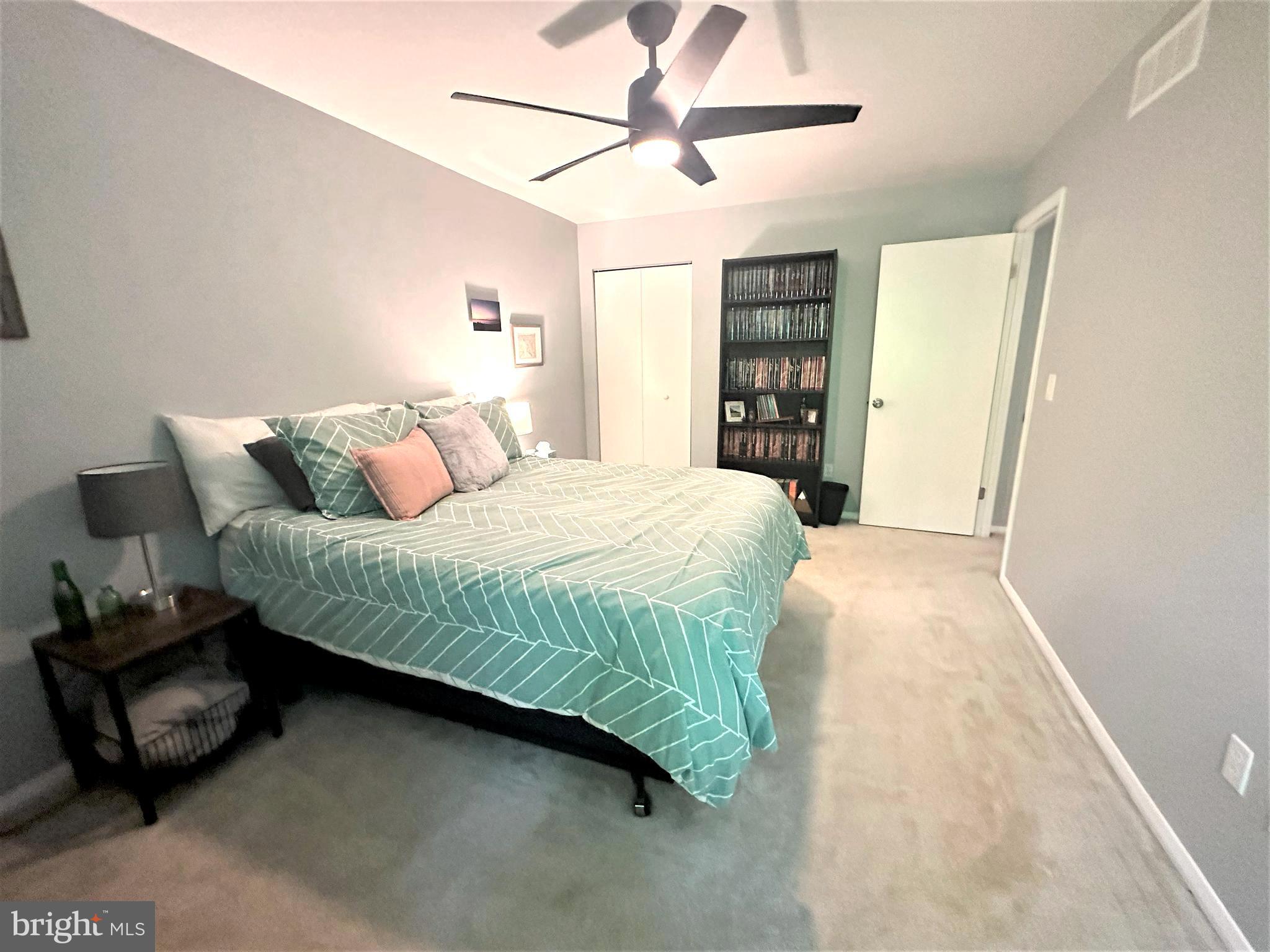 KIMBERLY WOODS VILLAGE - Residential