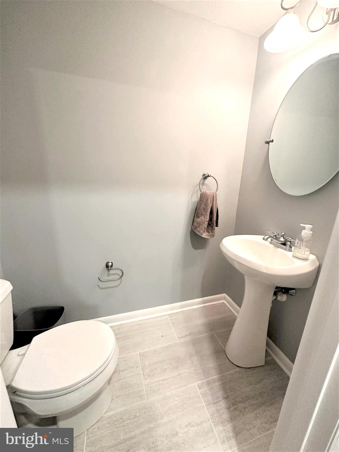 KIMBERLY WOODS VILLAGE - Residential