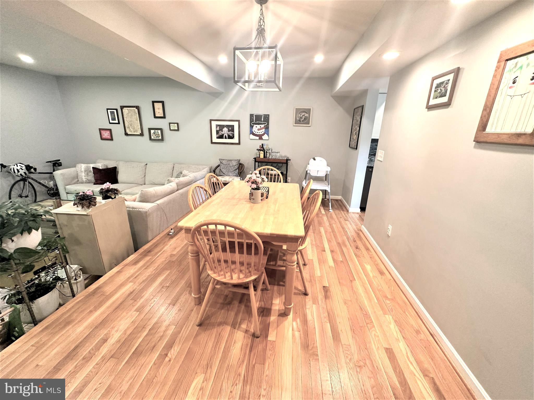 KIMBERLY WOODS VILLAGE - Residential