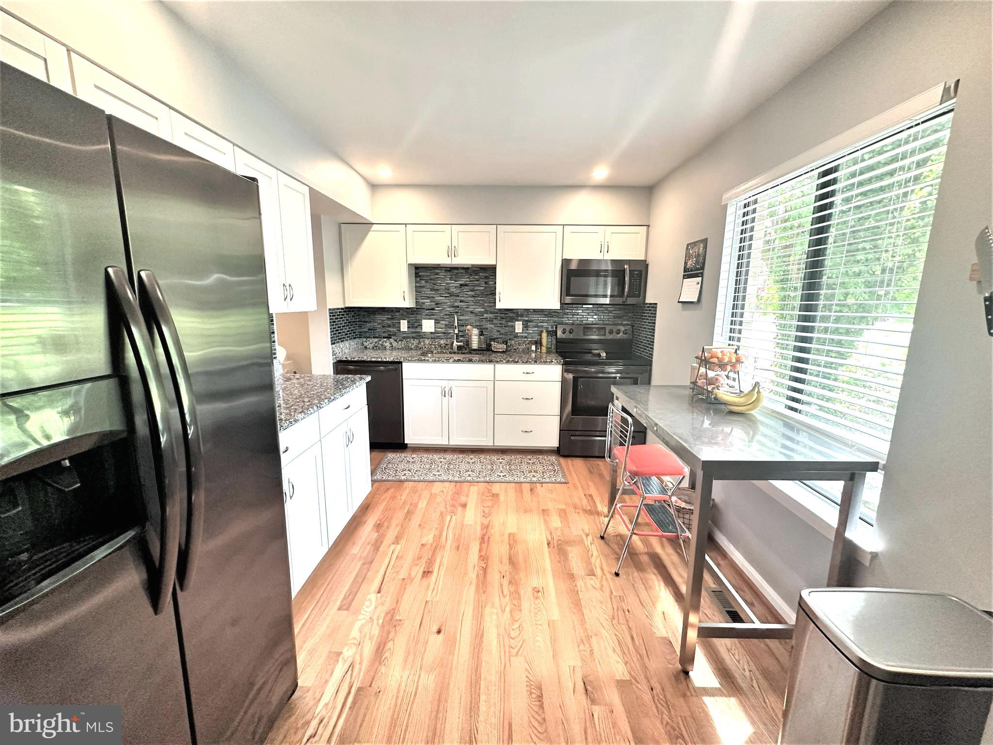 KIMBERLY WOODS VILLAGE - Residential