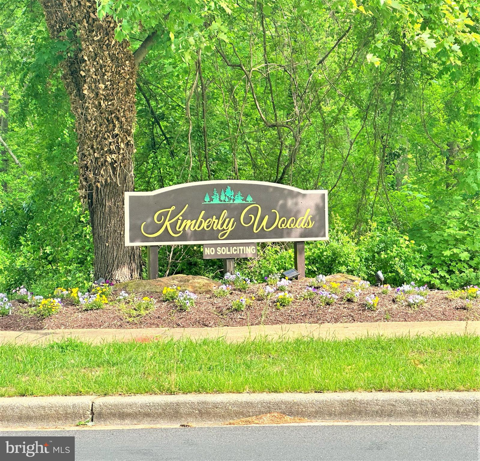 KIMBERLY WOODS VILLAGE - Residential