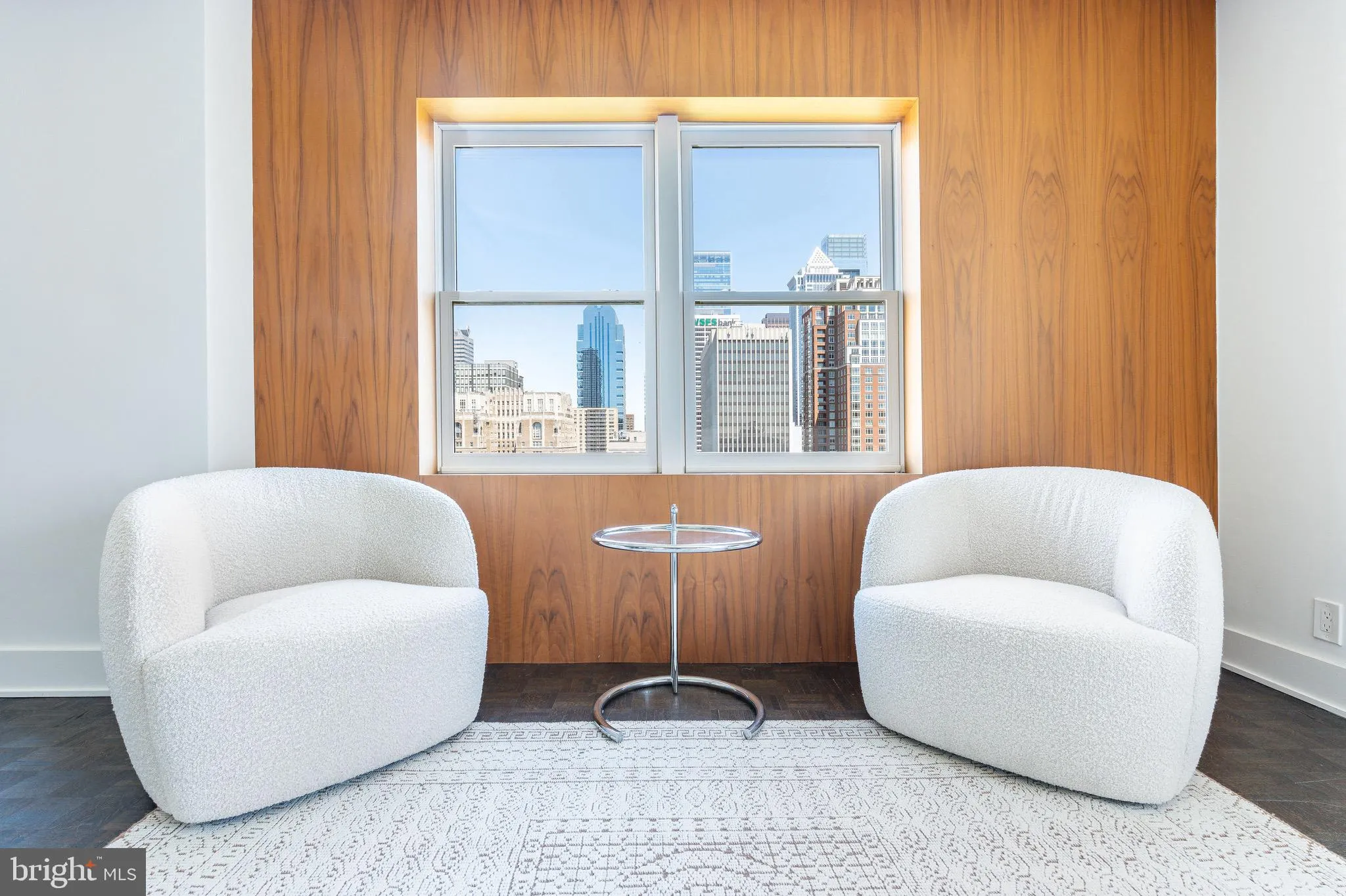 Philadelphia, Pennsylvania 19103, United States, 2 Bedrooms Bedrooms, ,2 BathroomsBathrooms,Residential,Active,231572