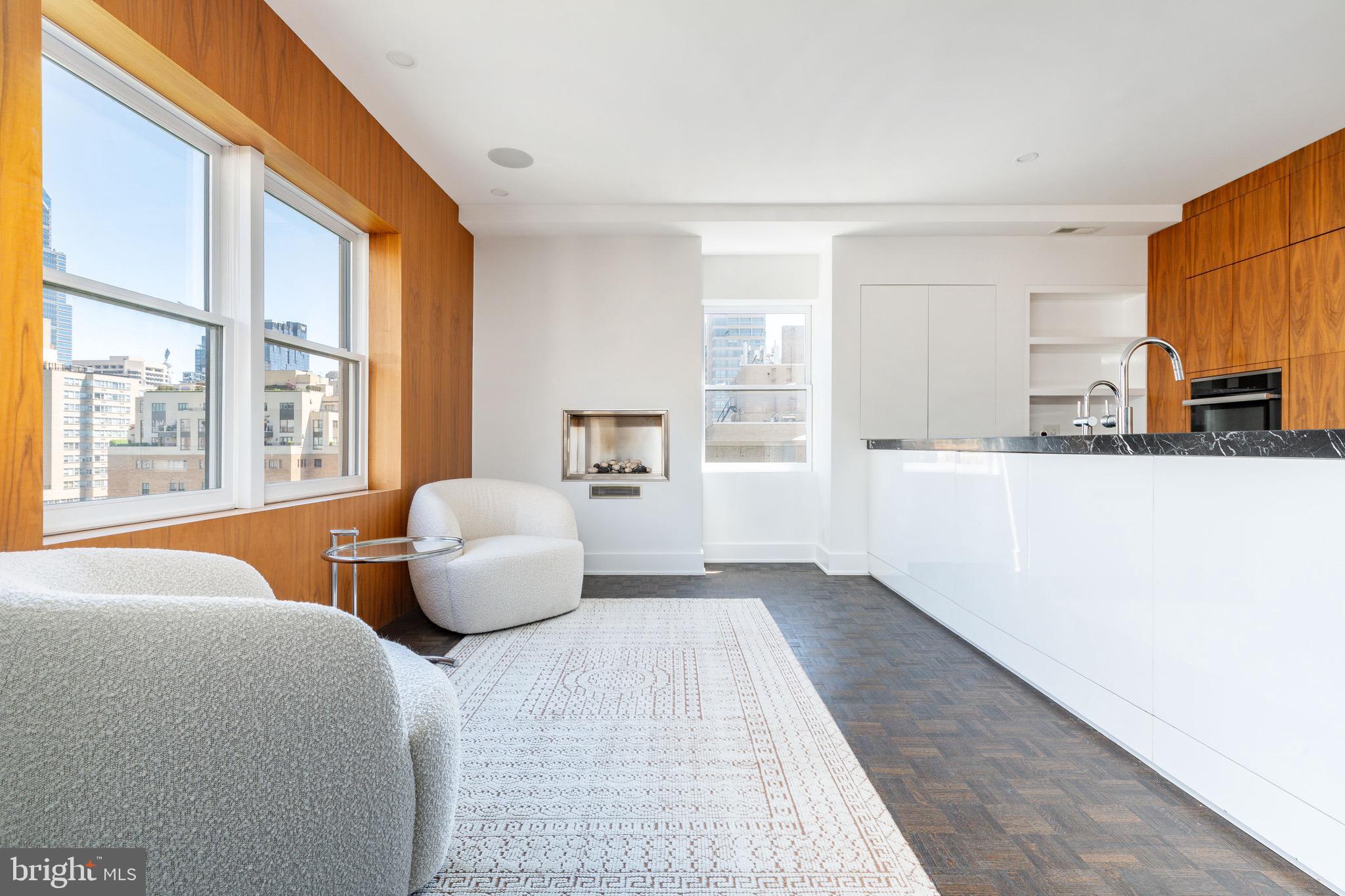 RITTENHOUSE SQUARE - Residential Lease