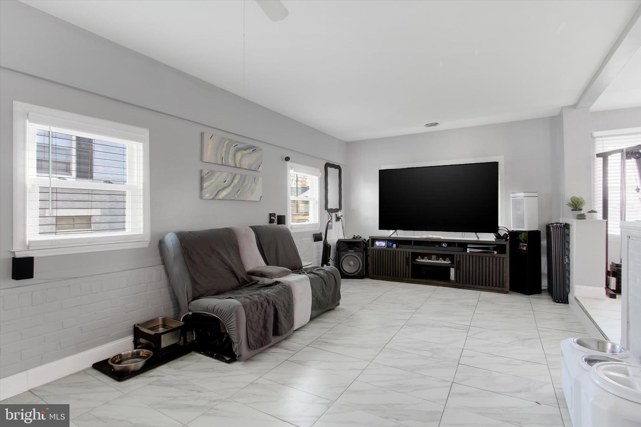 MCSHERRYSTOWN BOROUGH - Residential