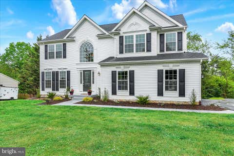 Homes For Sale - 2963 Rexwood Drive<br/> York County, GLEN ROCK, PA 17327