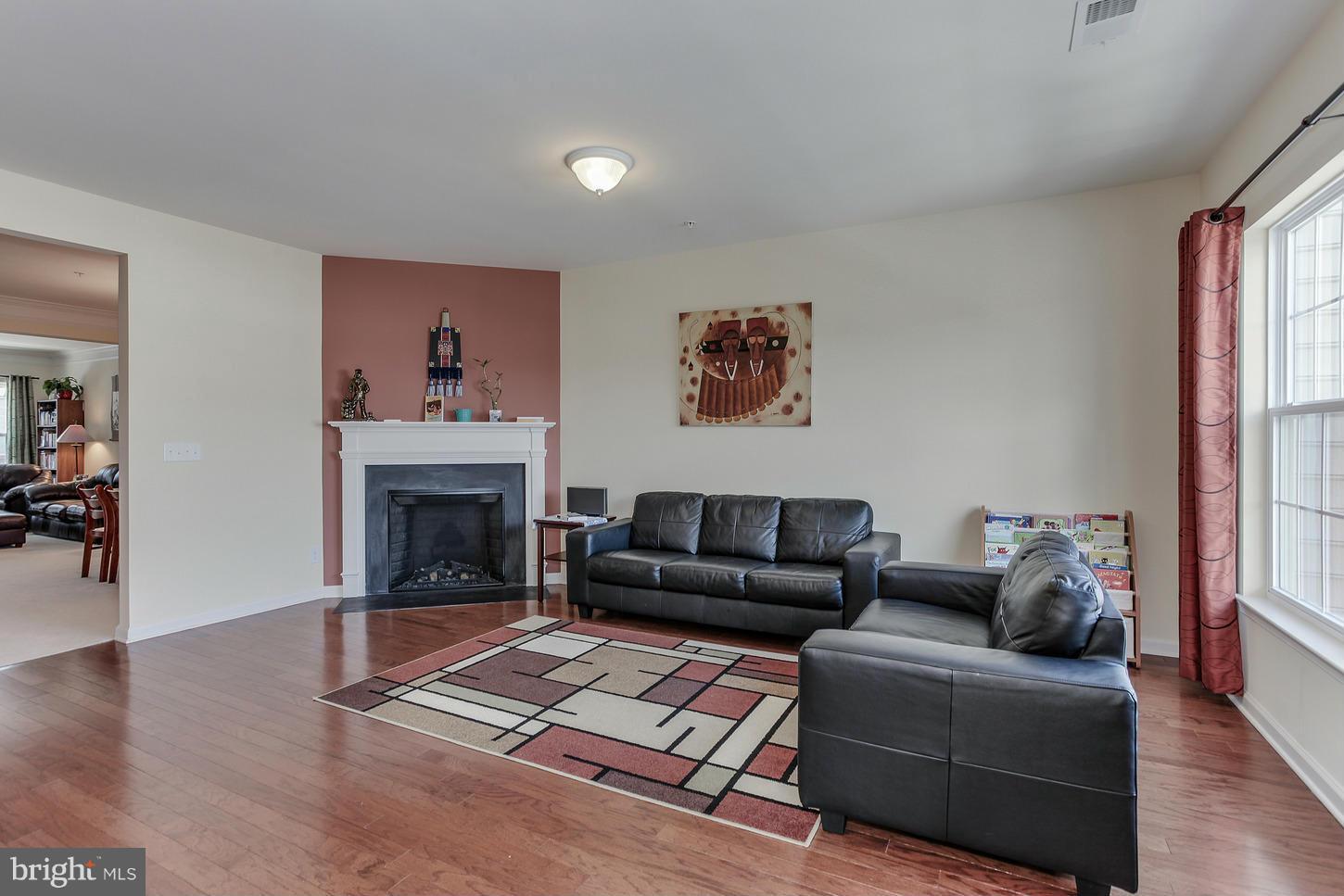 POTOMAC CLUB - Residential