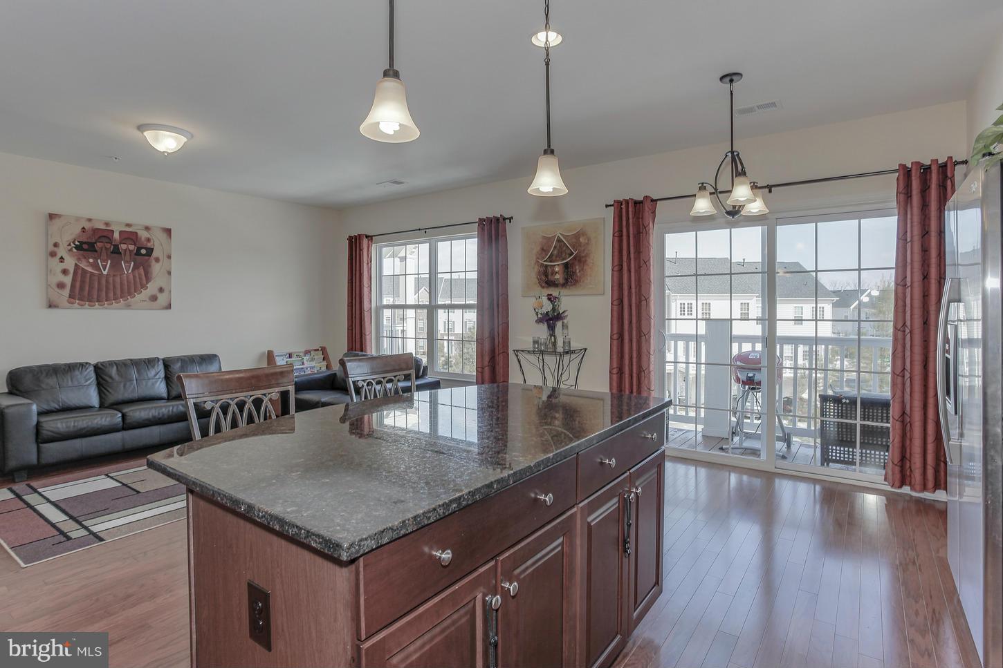 POTOMAC CLUB - Residential