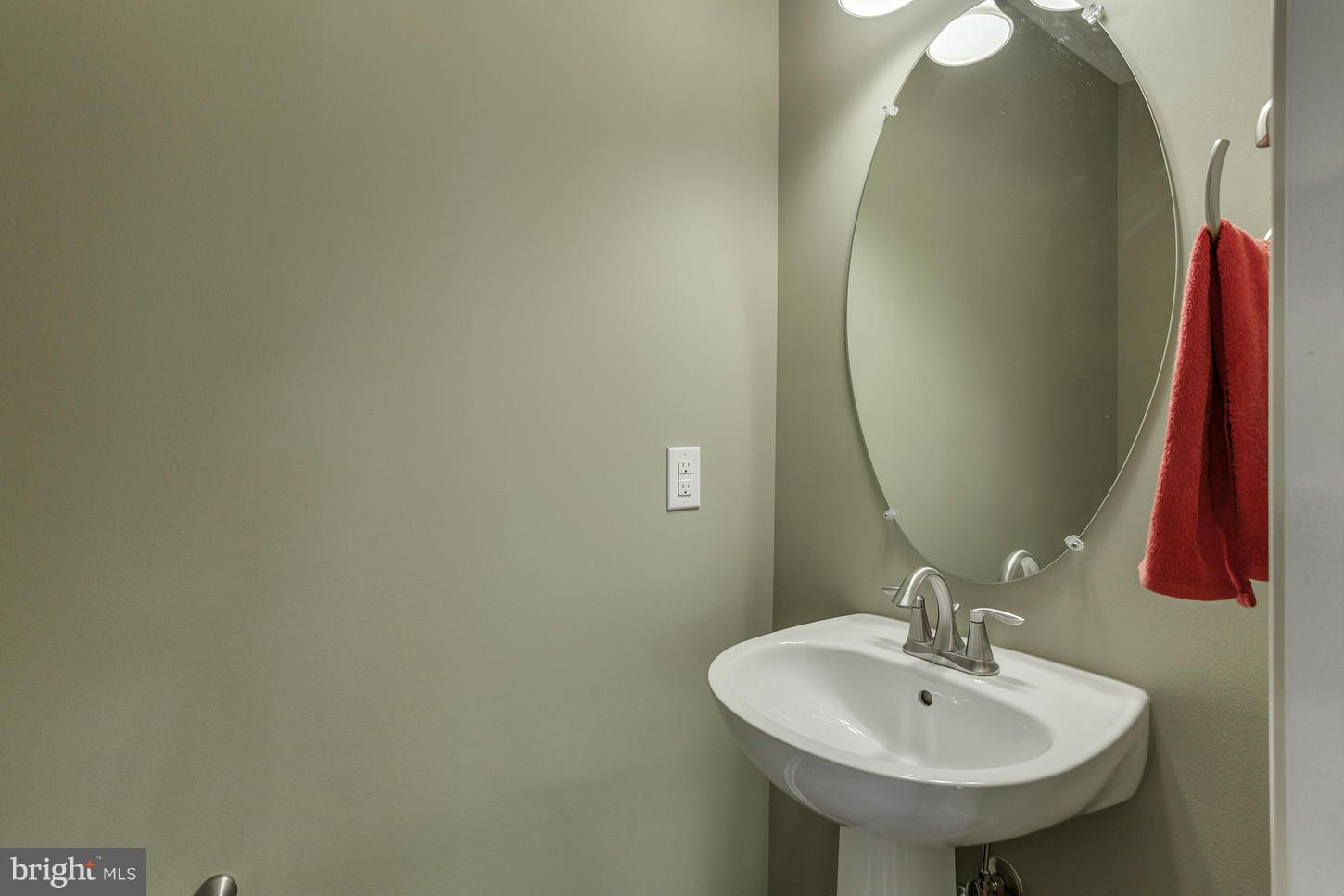 POTOMAC CLUB - Residential