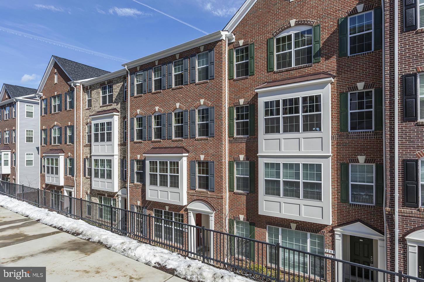 POTOMAC CLUB - Residential