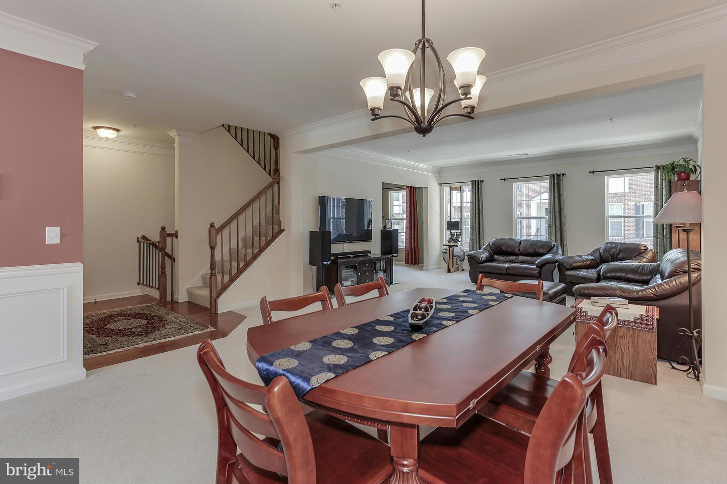 POTOMAC CLUB - Residential