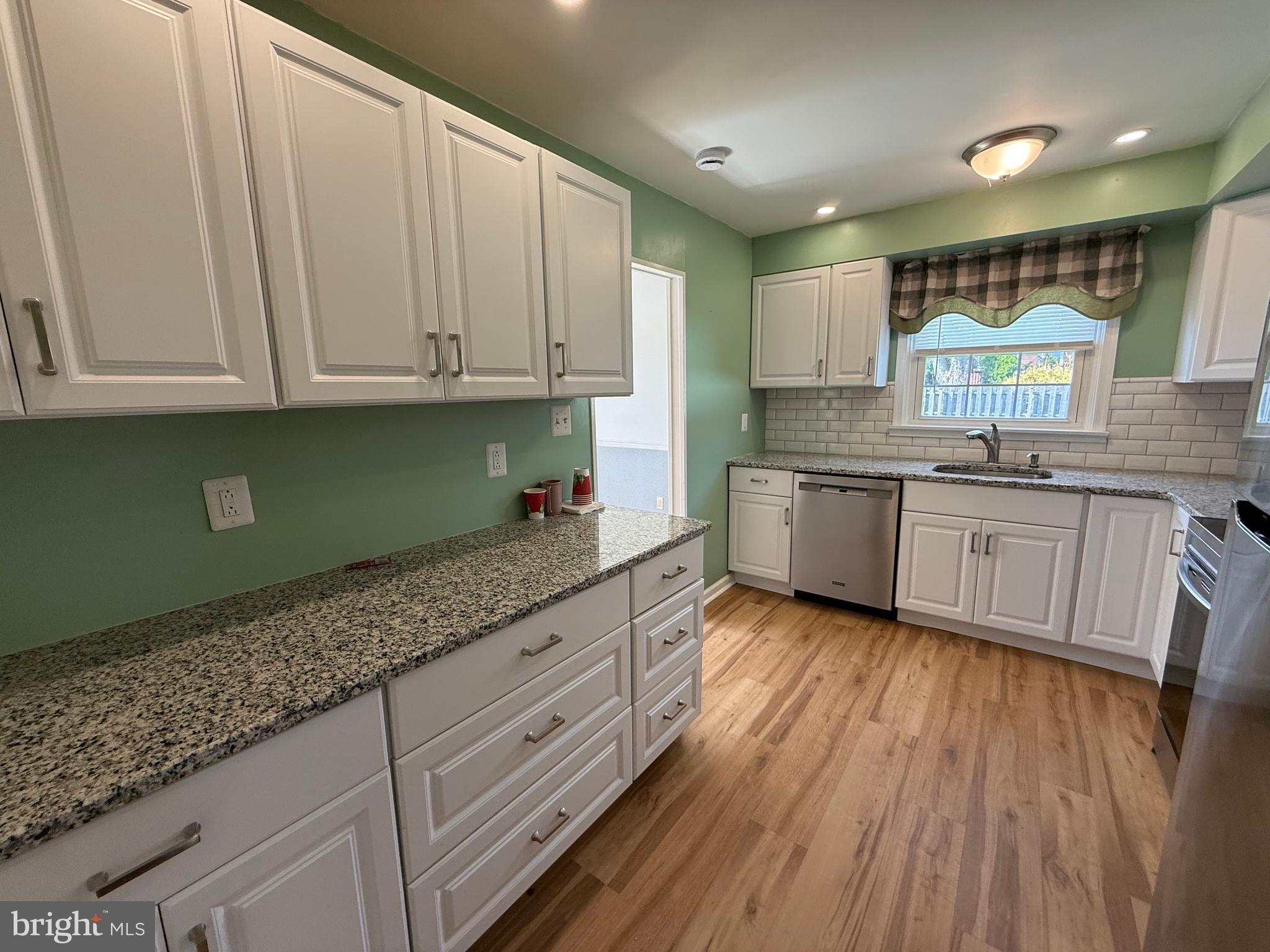 SWEET BRIAR - Residential