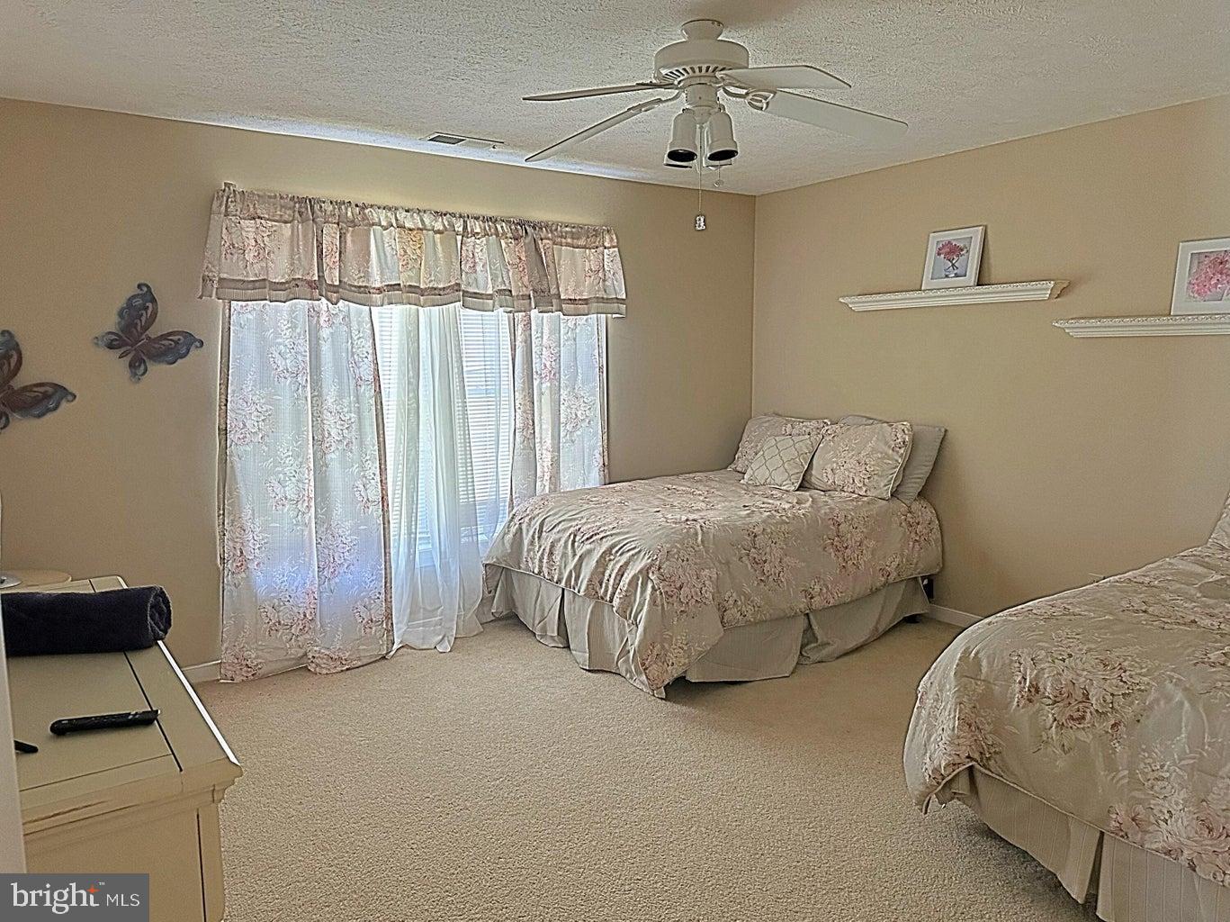 554 PINECREST DRIVE